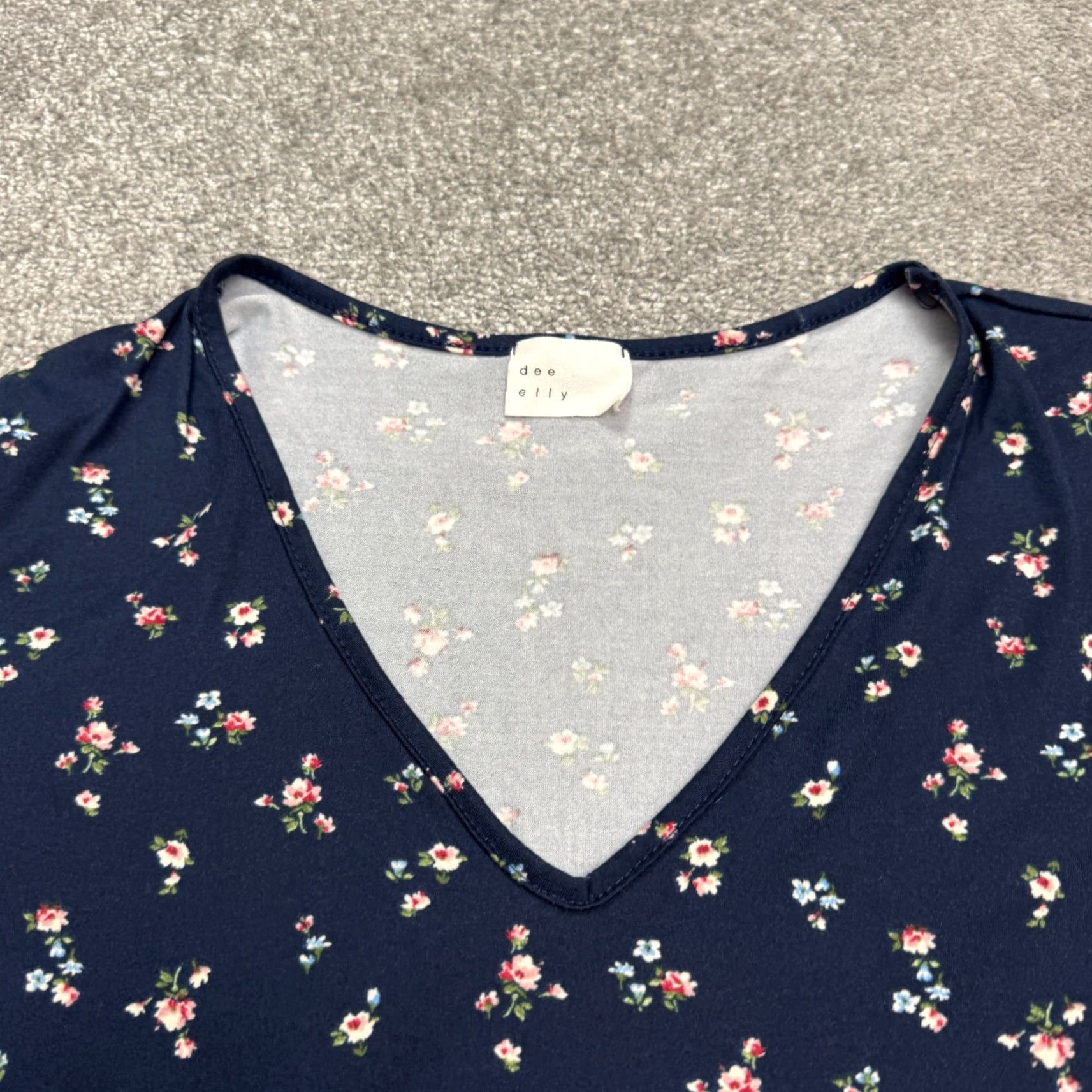 Vintage Dee Elly Women's Ruffle A-Line Midi Dress Casual Summer Floral Blue V-Neck Short Sleeve Medium Size 32" / US 10 / IT 46 - 4 Thumbnail