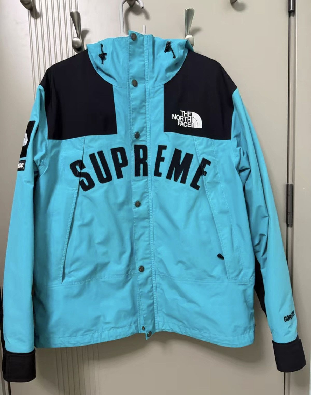 The North Face Supreme tnf the north face arc logo mountain parka jacket Size US L / EU 52-54 / 3 - 1 Thumbnail