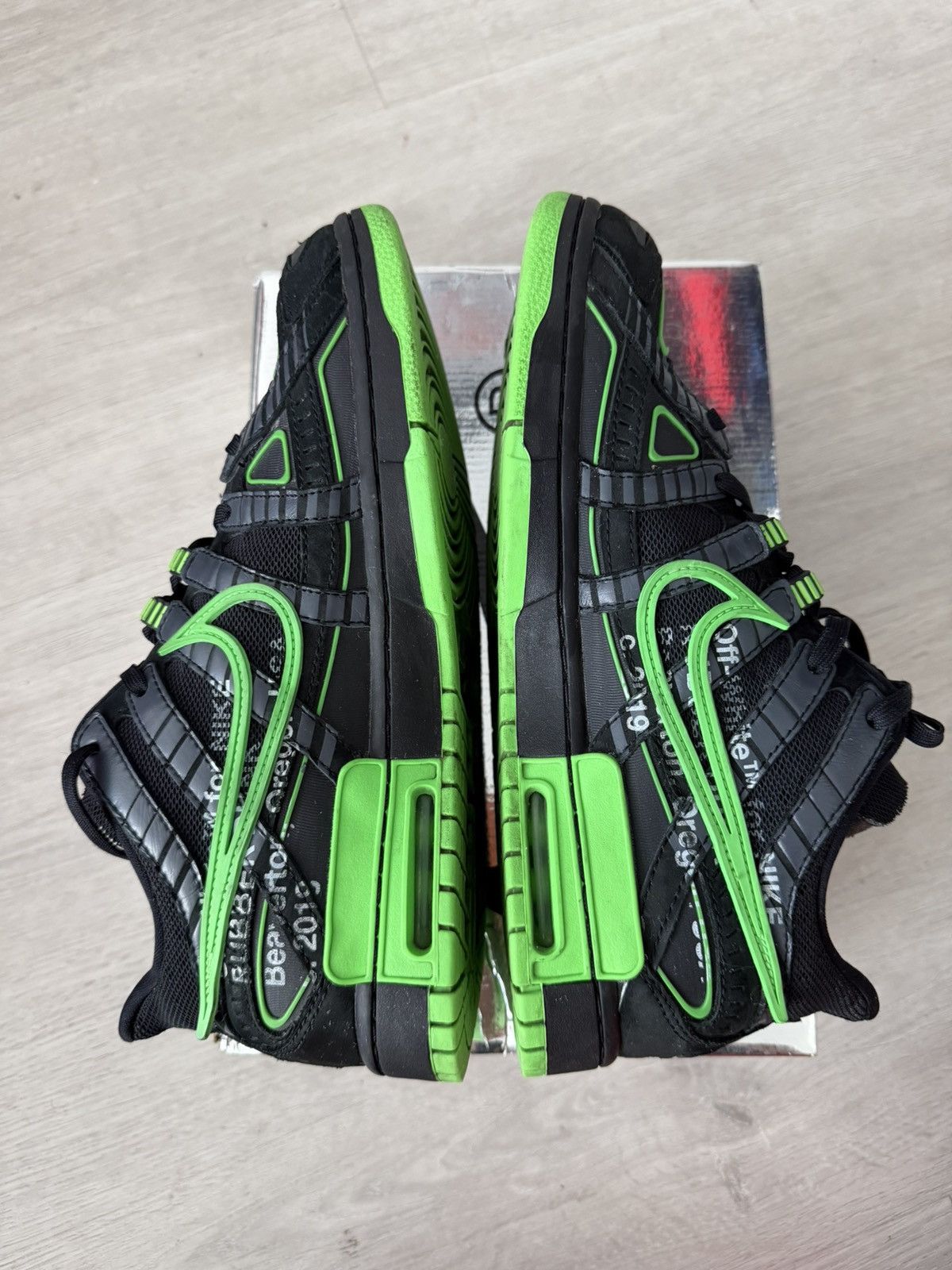 Nike × Off-White Nike Off-White x Air Rubber Dunk Green Strike Size US 11 / EU 44 - 2 Thumbnail
