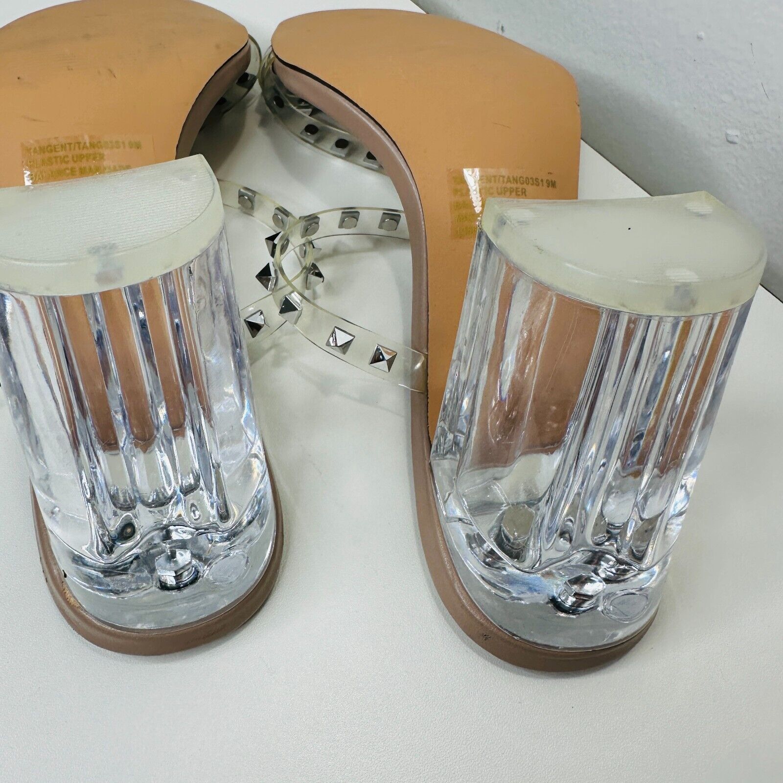 Steve Madden Steve Madden Lucite Cone Heel Clear Silver Stud Sandal 9 Size US 9 / IT 39 - 16 Thumbnail