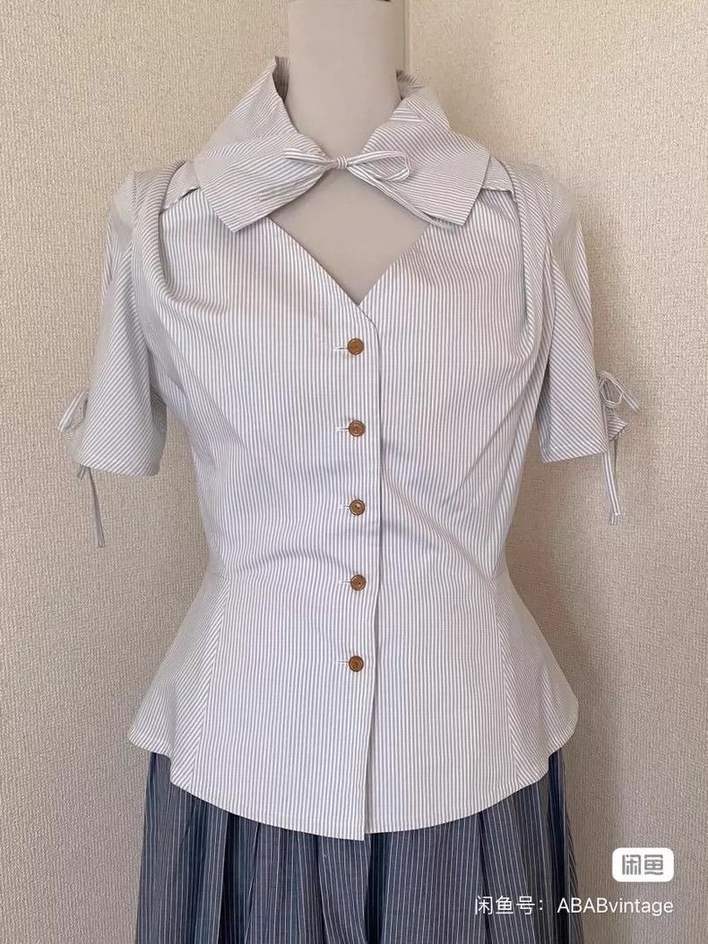 Vivienne Westwood Vivienne Westwood Butterfly knot love short sleeve shirt b Size M / US 6-8 / IT 42-44 - 2 Thumbnail