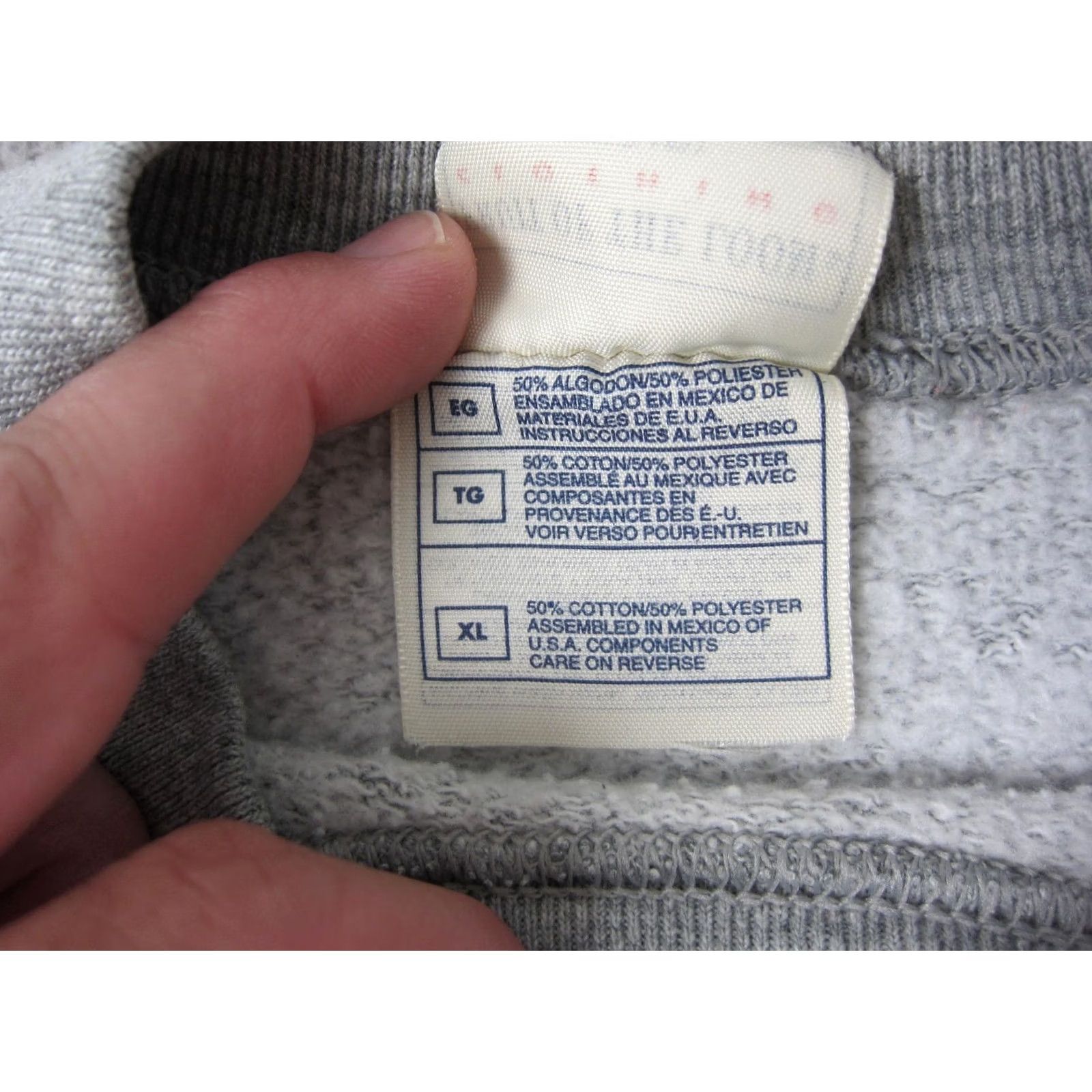 Fruit Of The Loom VINTAGE Fruit of the Loom Sweatshirt Adult XL Gray Mens 90s Size US XL / EU 56 / 4 - 7 Thumbnail