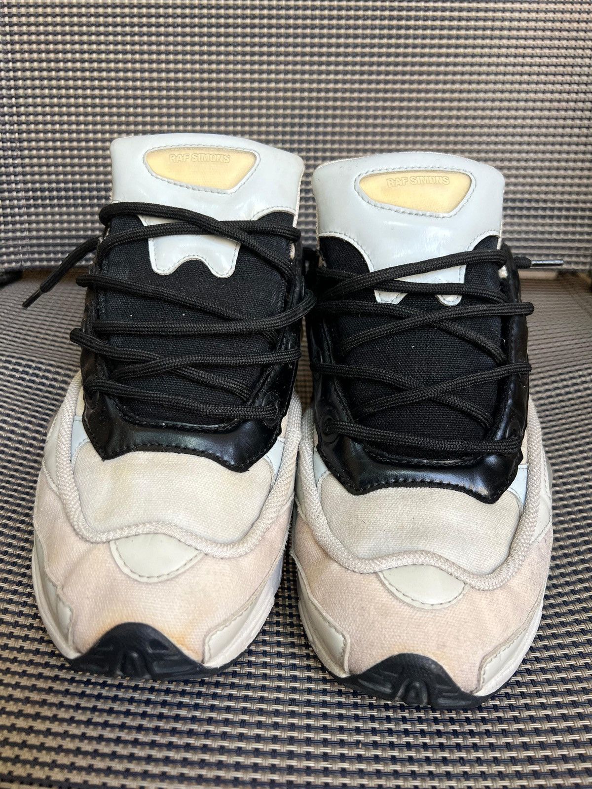 Adidas × Raf Simons Adidas x Raf Simons Ozweego Size US 8.5 / EU 41-42 - 11 Thumbnail