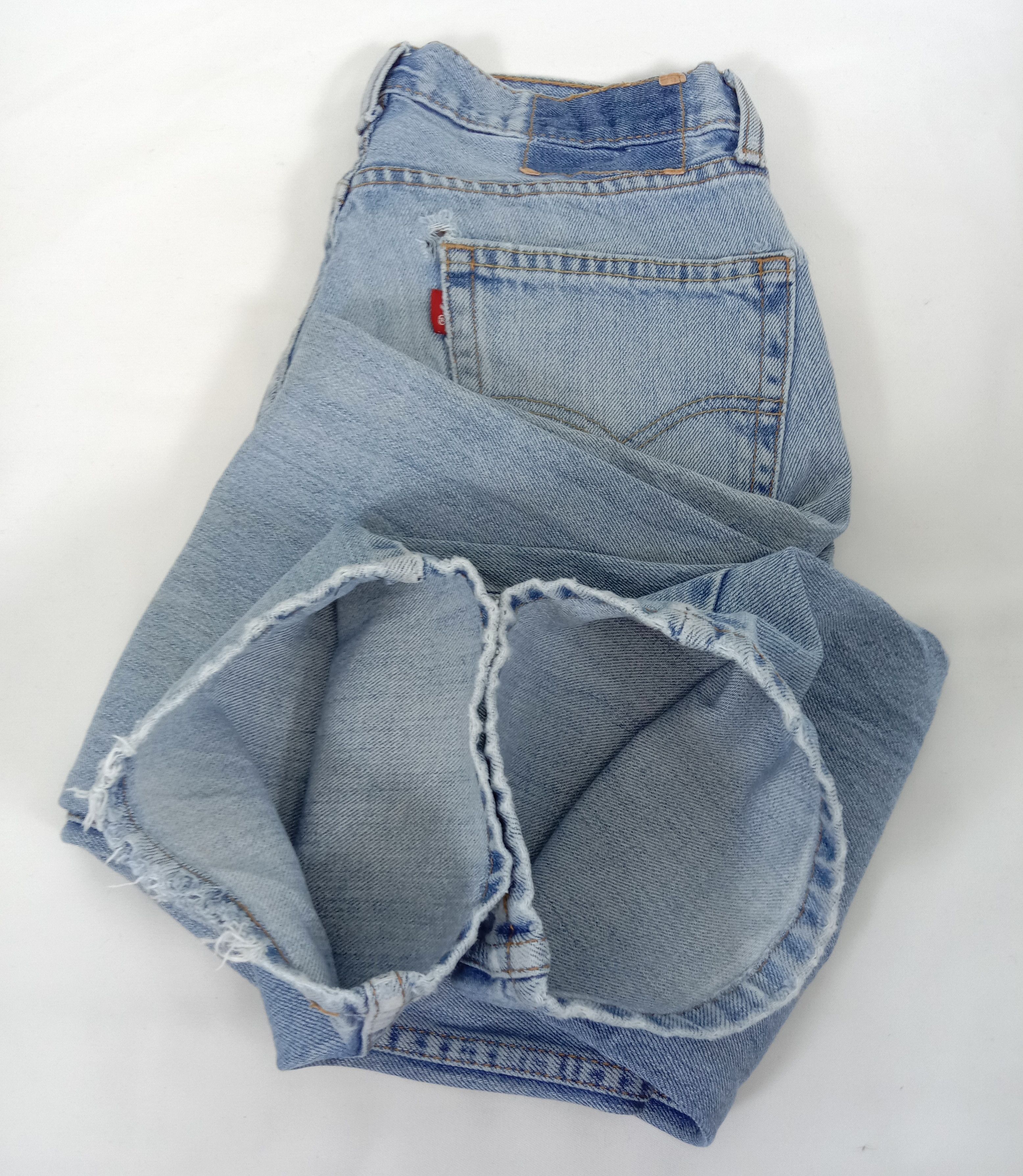Levi's Vintage Levi's 505 Jeans Light Wash Straight Fit Denim Size US 29 - 16 Thumbnail