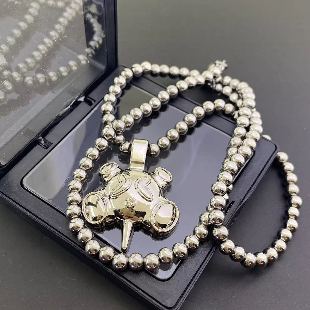 Jewelry Round Bead Chain Quadangle Ball Pendant Size ONE SIZE - 2 Thumbnail