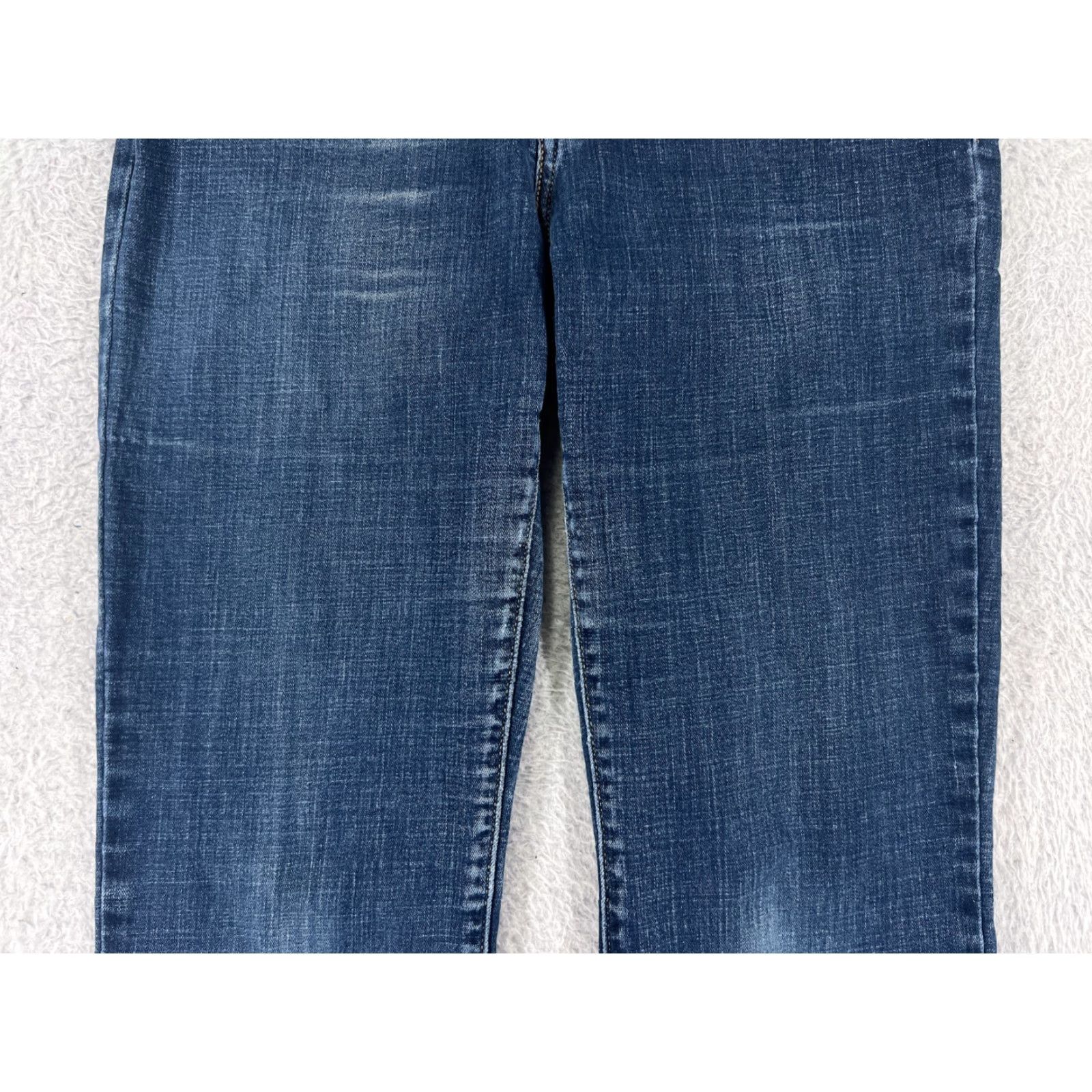 Levi's Levis Jeans Women 10 Blue Denim Bootcut Mid Rise 29x28 Slimming Comfort 5-Pocket Modern American Jeans Mens? Size 32" / US 10 / IT 46 - 6 Thumbnail