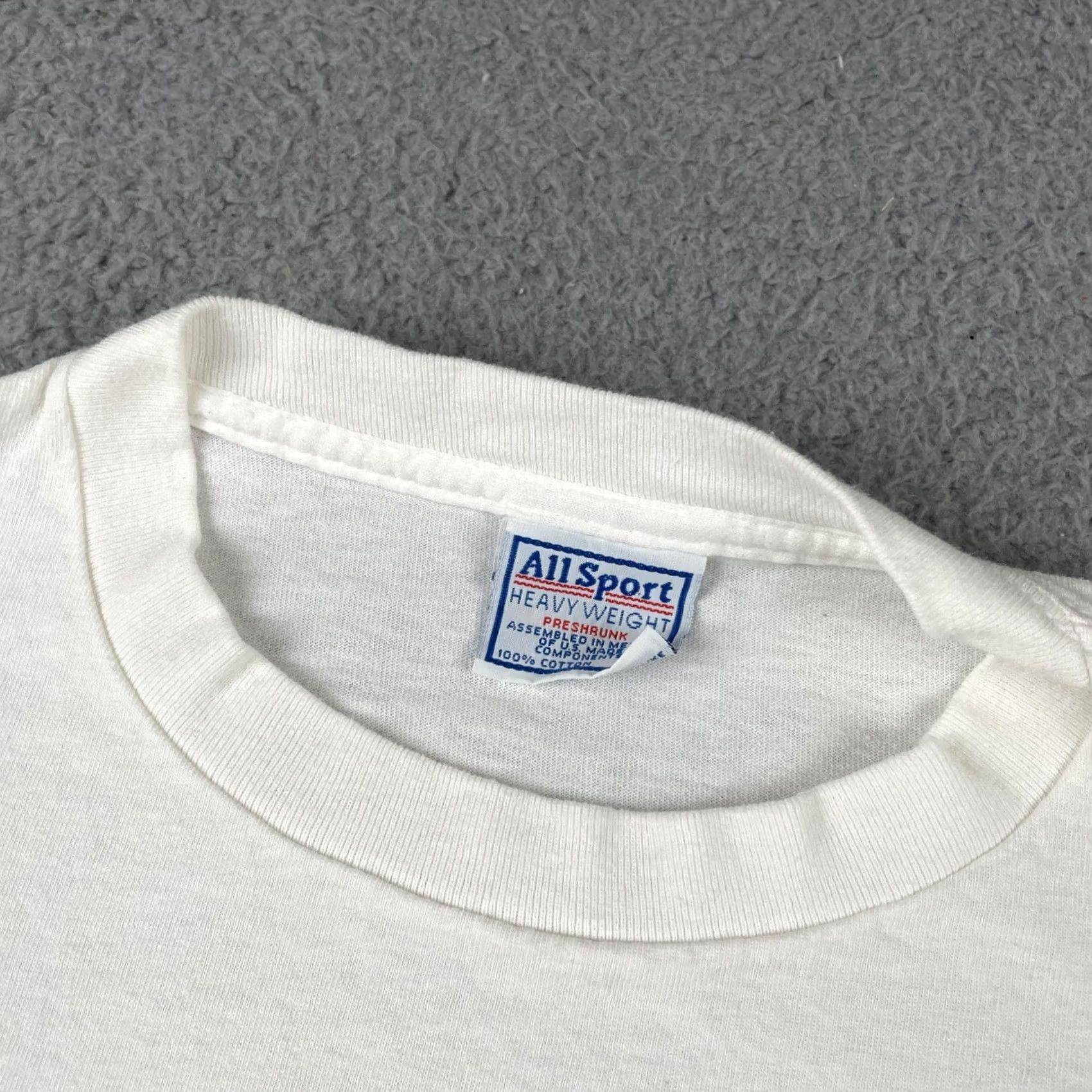 Vintage VINTAGE Allsport Shirt Mens L White Long Sleeve Crew Neck Christmas USA 2000 Reindeer Run SC Charleston Piggly Wiggly Size US L / EU 52-54 / 3 - 6 Thumbnail
