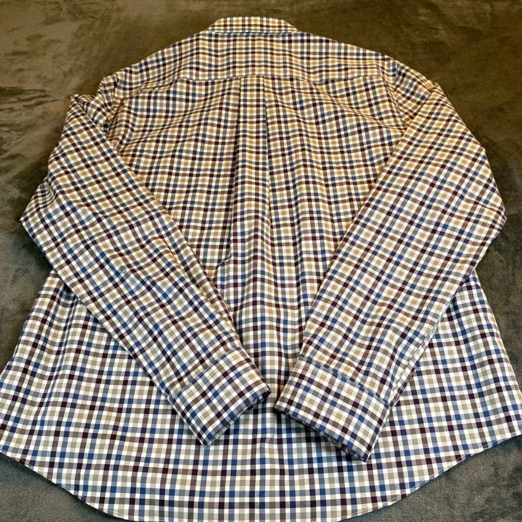 Vintage Jos A Bank Traveler Slim Fit Plaid Button-Down Shirt Purple Blue White Mens XL Size US XL / EU 56 / 4 - 4 Thumbnail