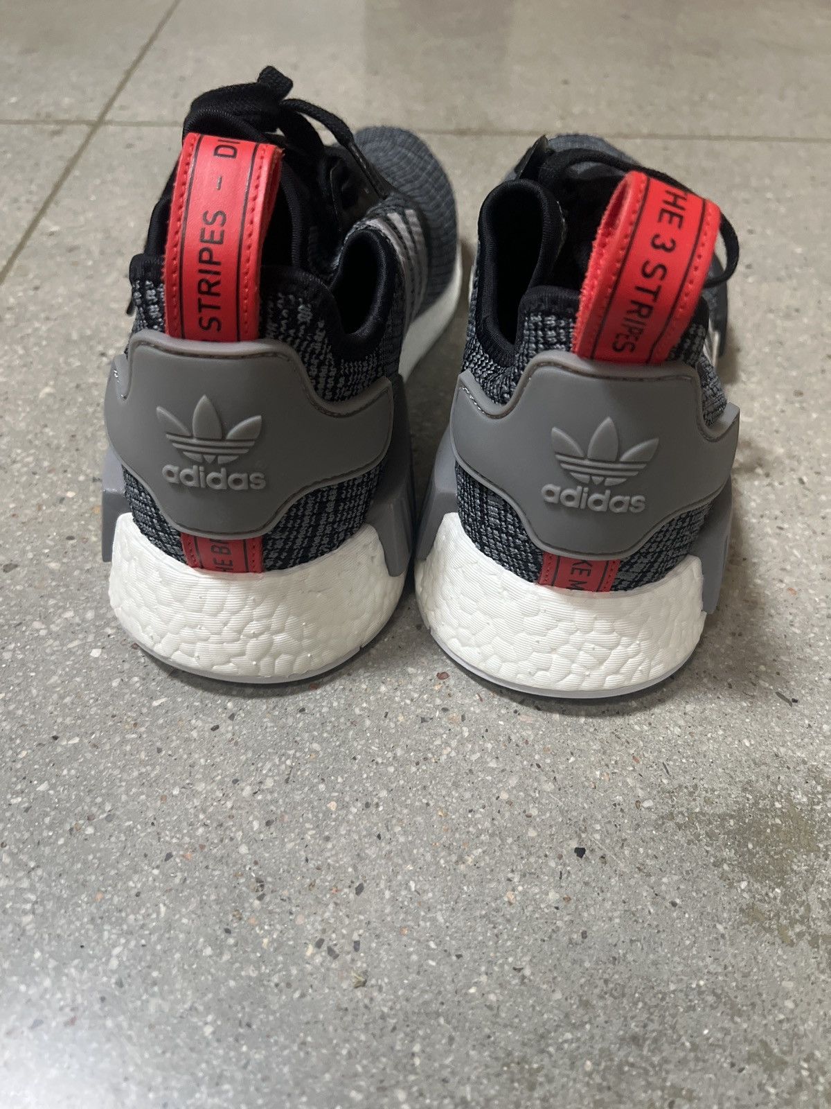 Adidas New in box Adidas NMD_R1 glitch camo deadstock never worn Size US 12 / EU 45 - 6 Thumbnail