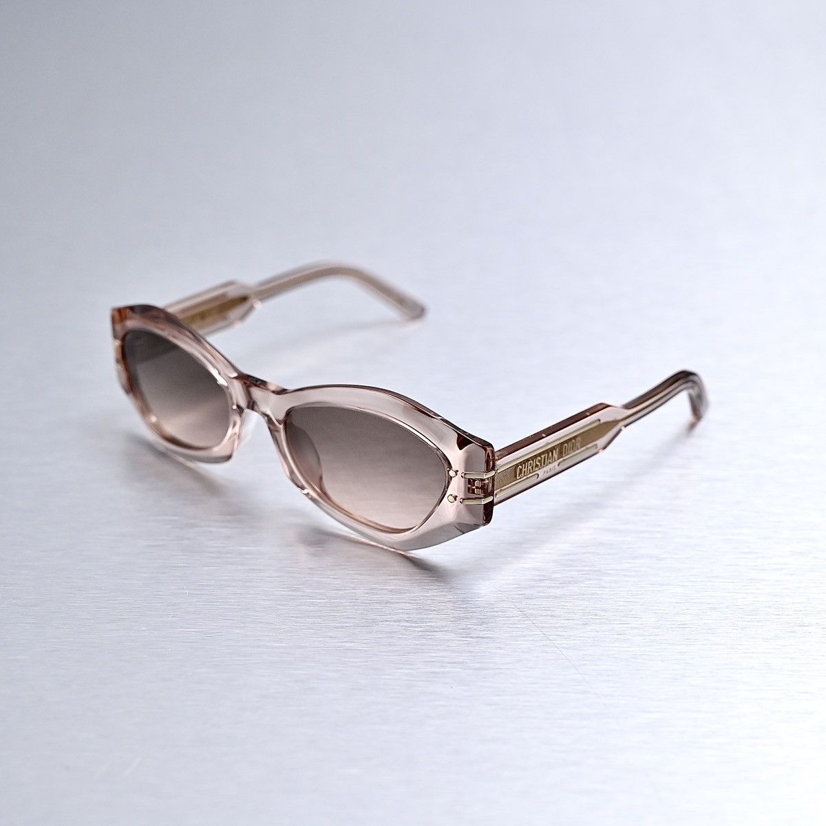 Dior DIORSIGNATURE B1U 40F1 SUNGLASSES Size ONE SIZE - 1 Thumbnail