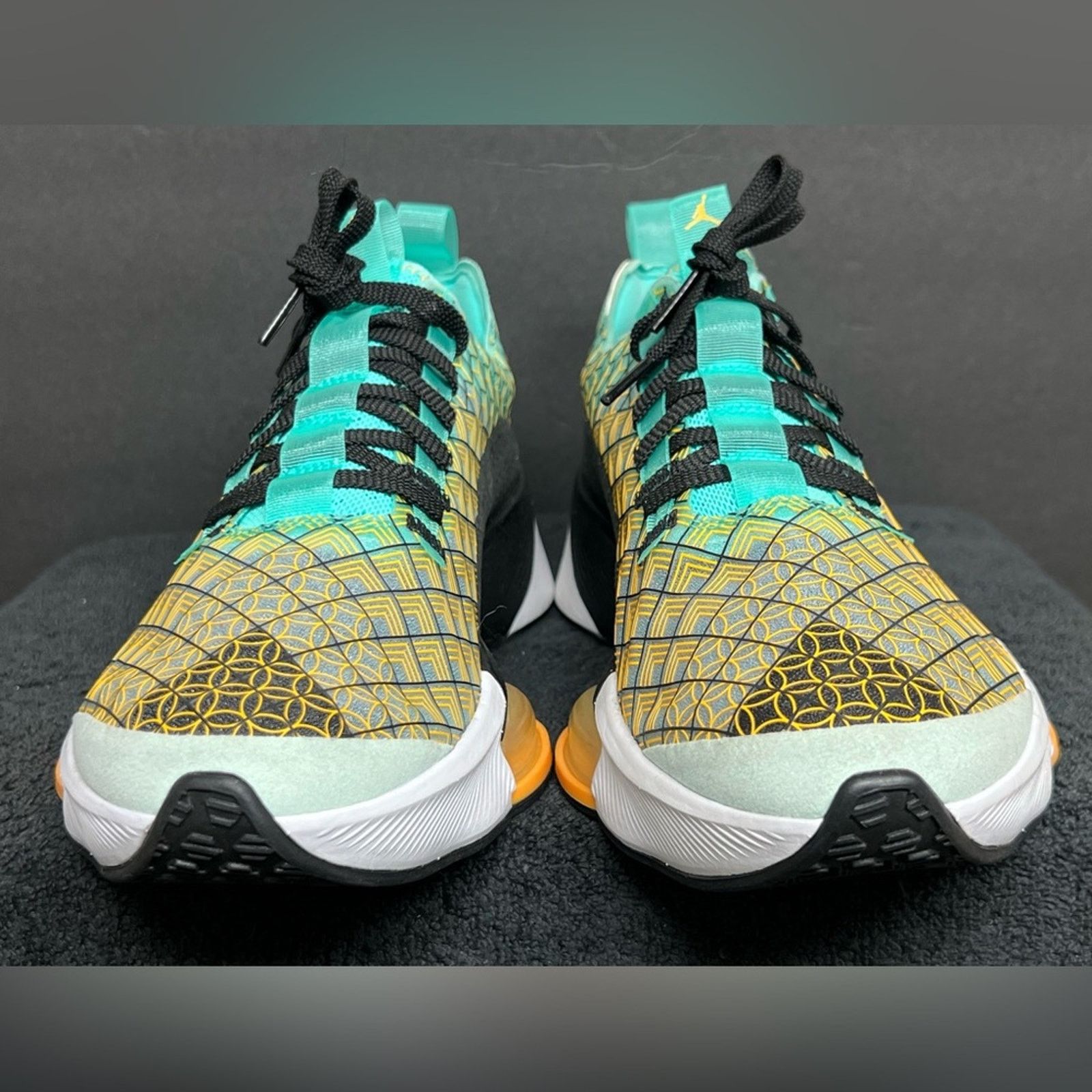 Jordan Brand RARE Jordan Air Zoom Renegade "Flash Crimson" Shoes SAMPLE Size US 10 / EU 43 - 5 Thumbnail