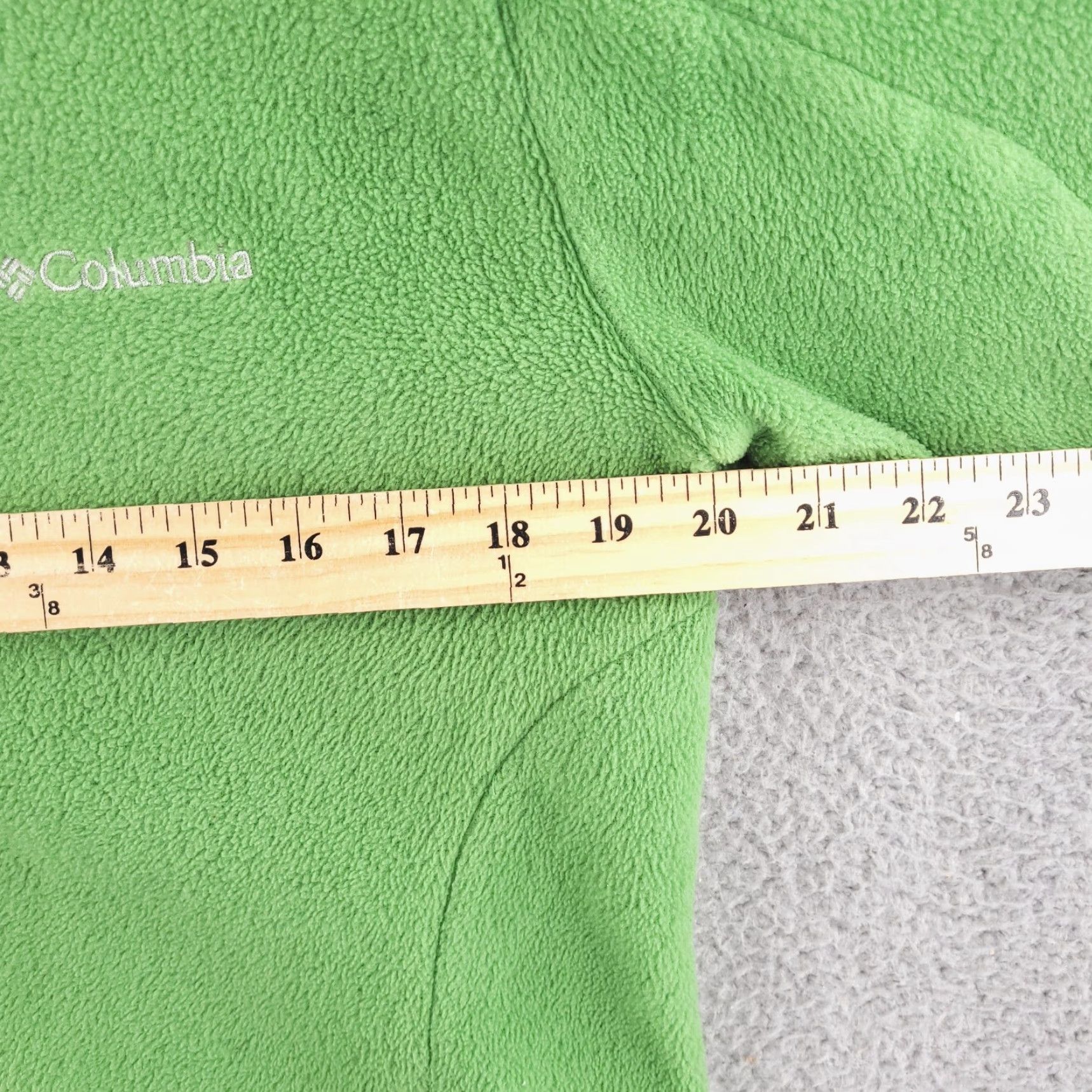 Vintage VINTAGE Columbia Hoodie Womens Large Green Zip Fleece Polyester Size L / US 10 / IT 46 - 6 Thumbnail