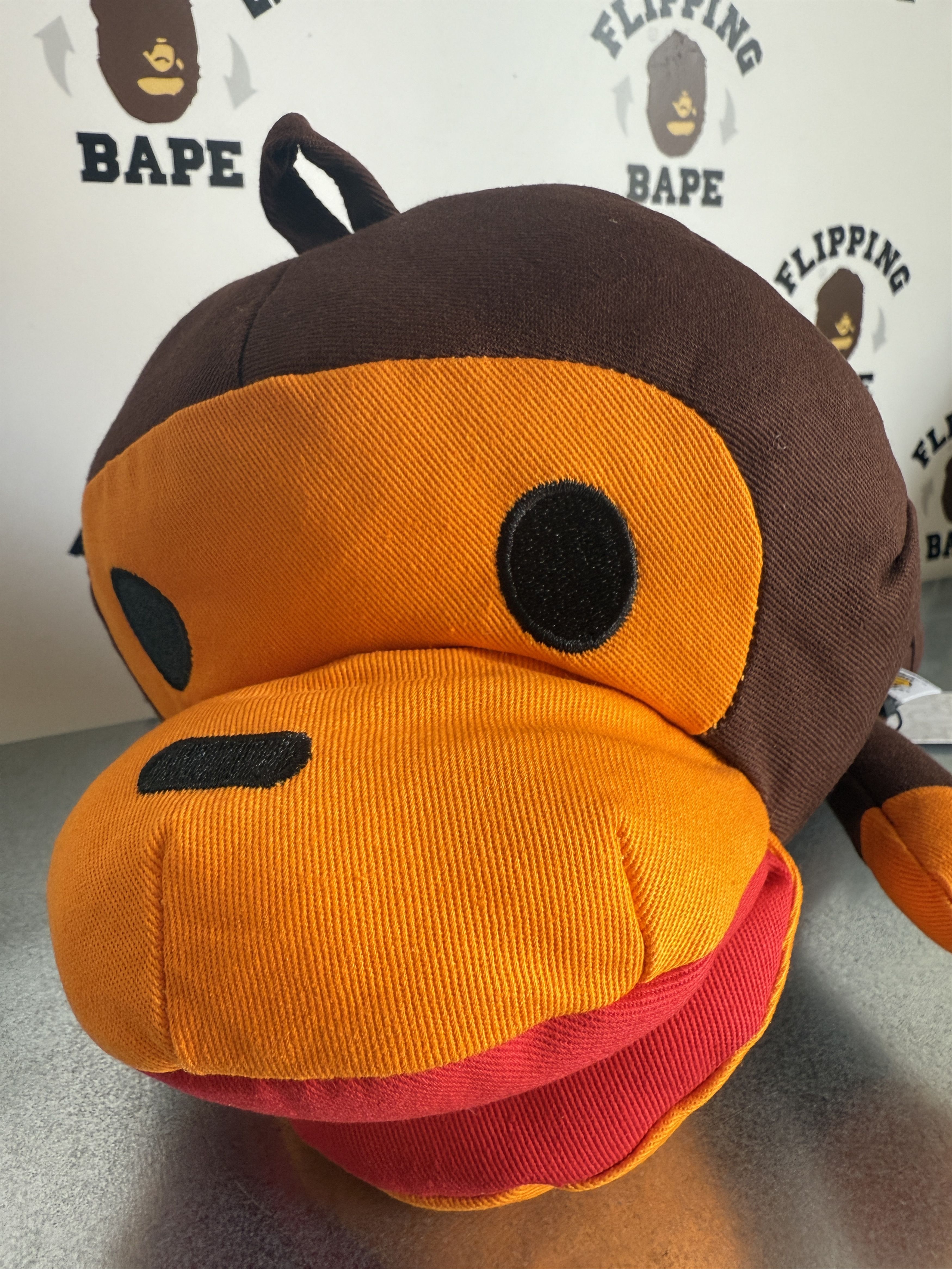 Bape BABY MILO OVEN GLOVE Size ONE SIZE - 3 Thumbnail