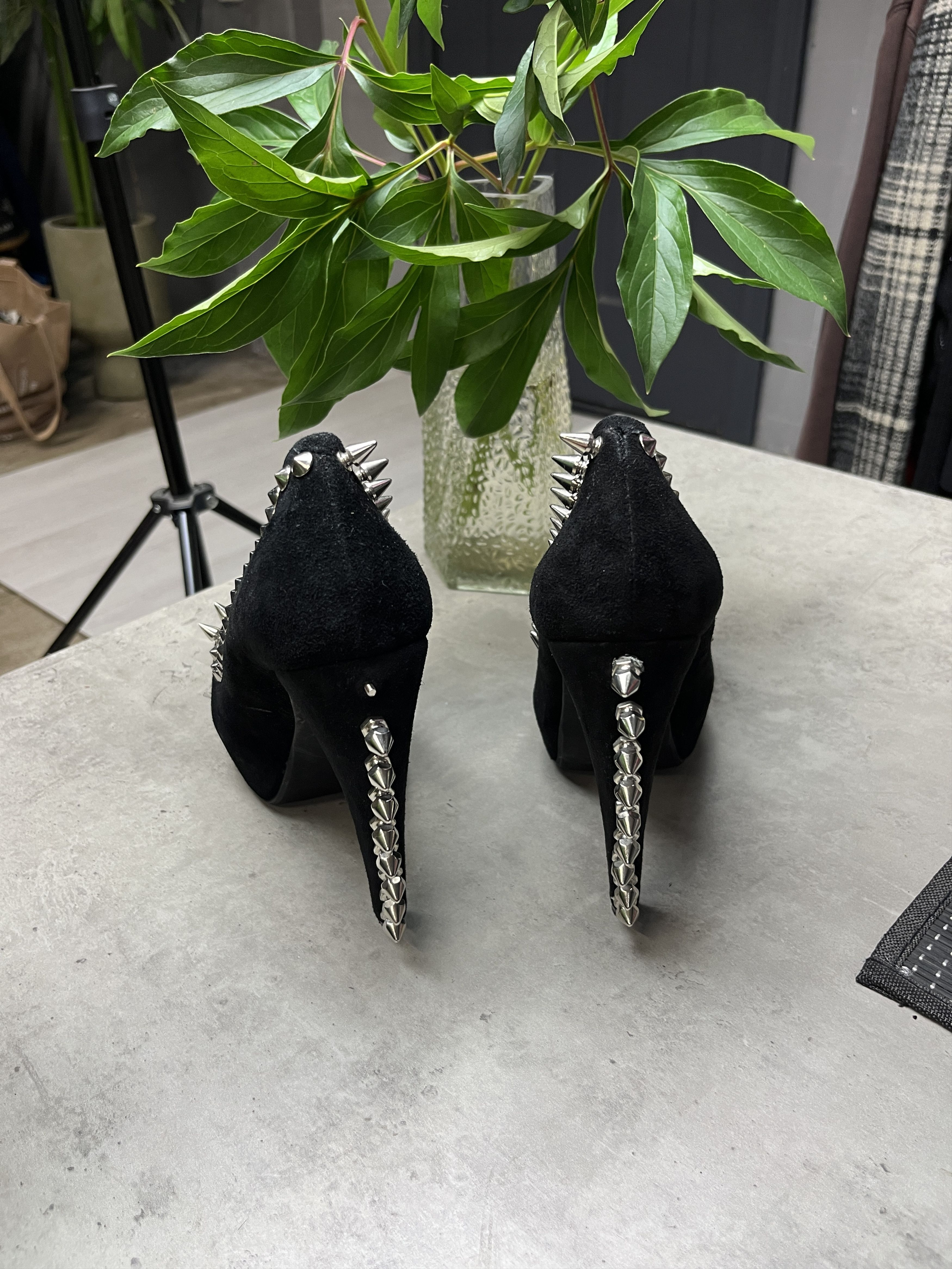 Other 2000s SPIKED SUEDE PLATFORM STILETTO HEELS - 5113 Size US 7.5 / IT 37.5 - 3 Thumbnail