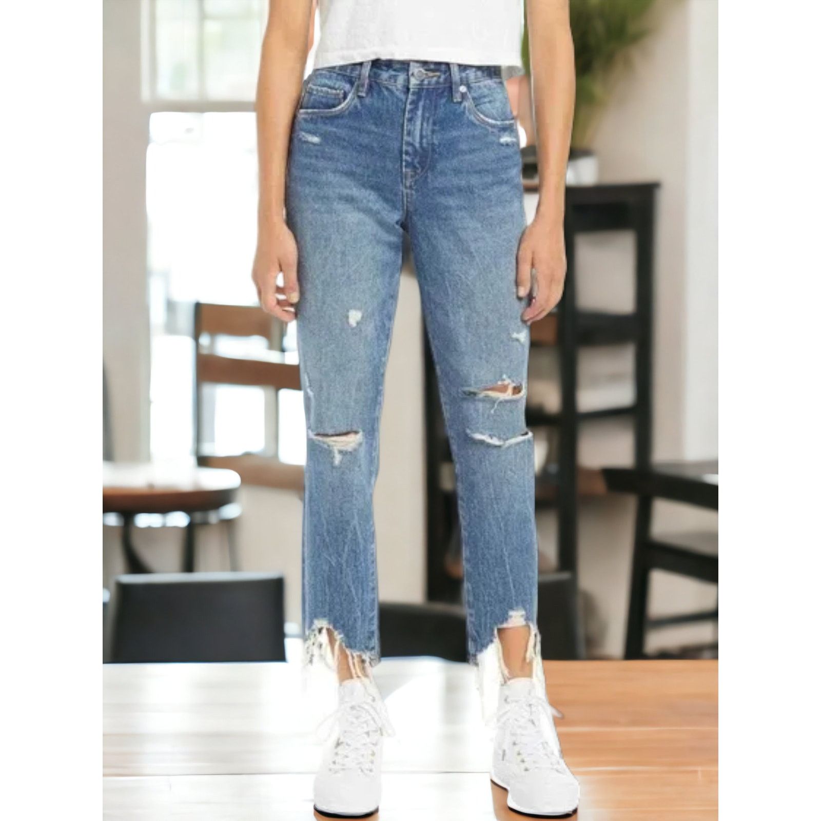 BLANKNYC NWT - Blank NYC Madison Crop Shark Bite Hem Ankle Jeans Size 27" / US 4 / IT 40 - 1 Thumbnail