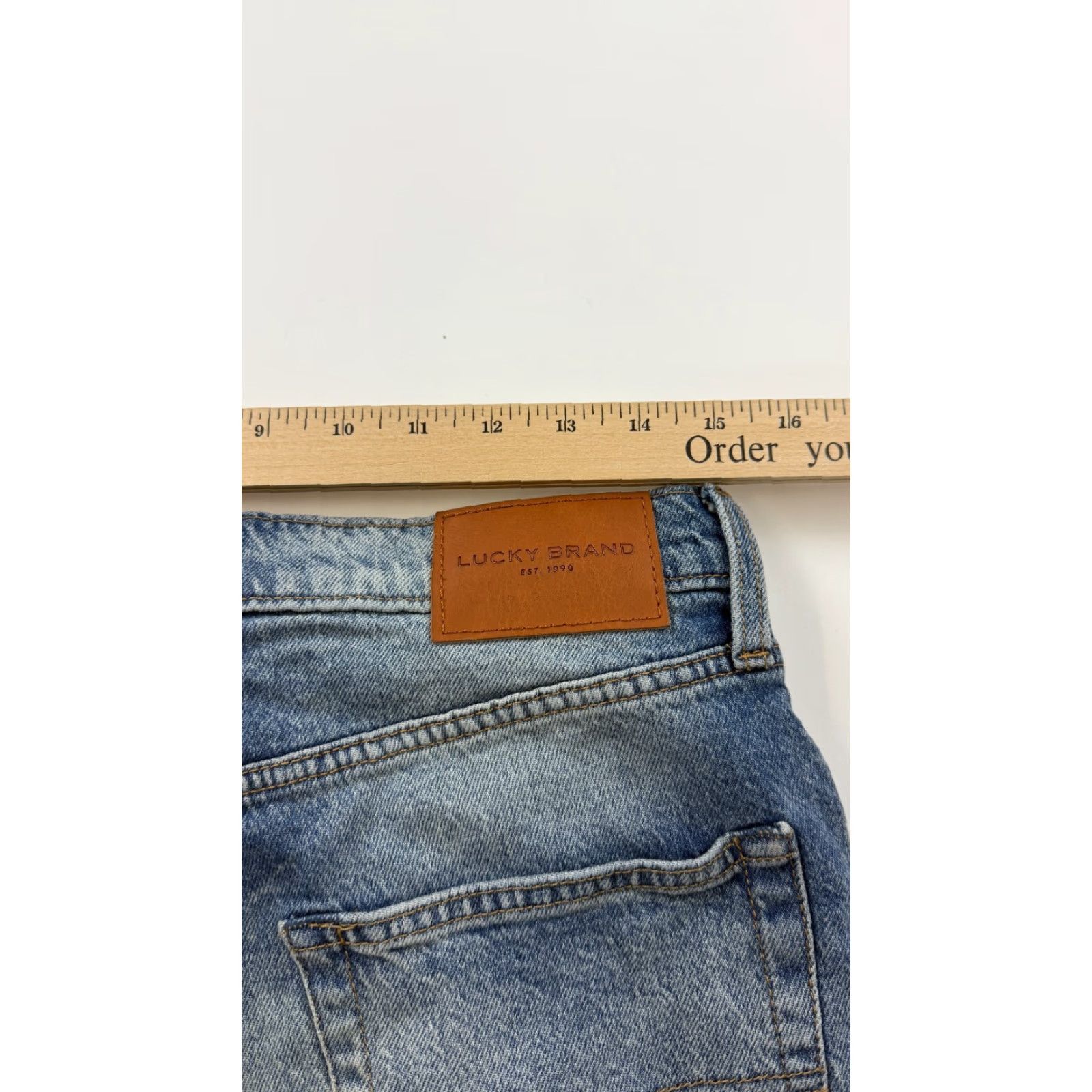 Lucky Brand VINTAGE Lucky Brand Bermuda Shorts Mens 31 Blue Denim Distressed Flat Front 5-Pocket Casual Outdoor Size US 31 - 8 Thumbnail