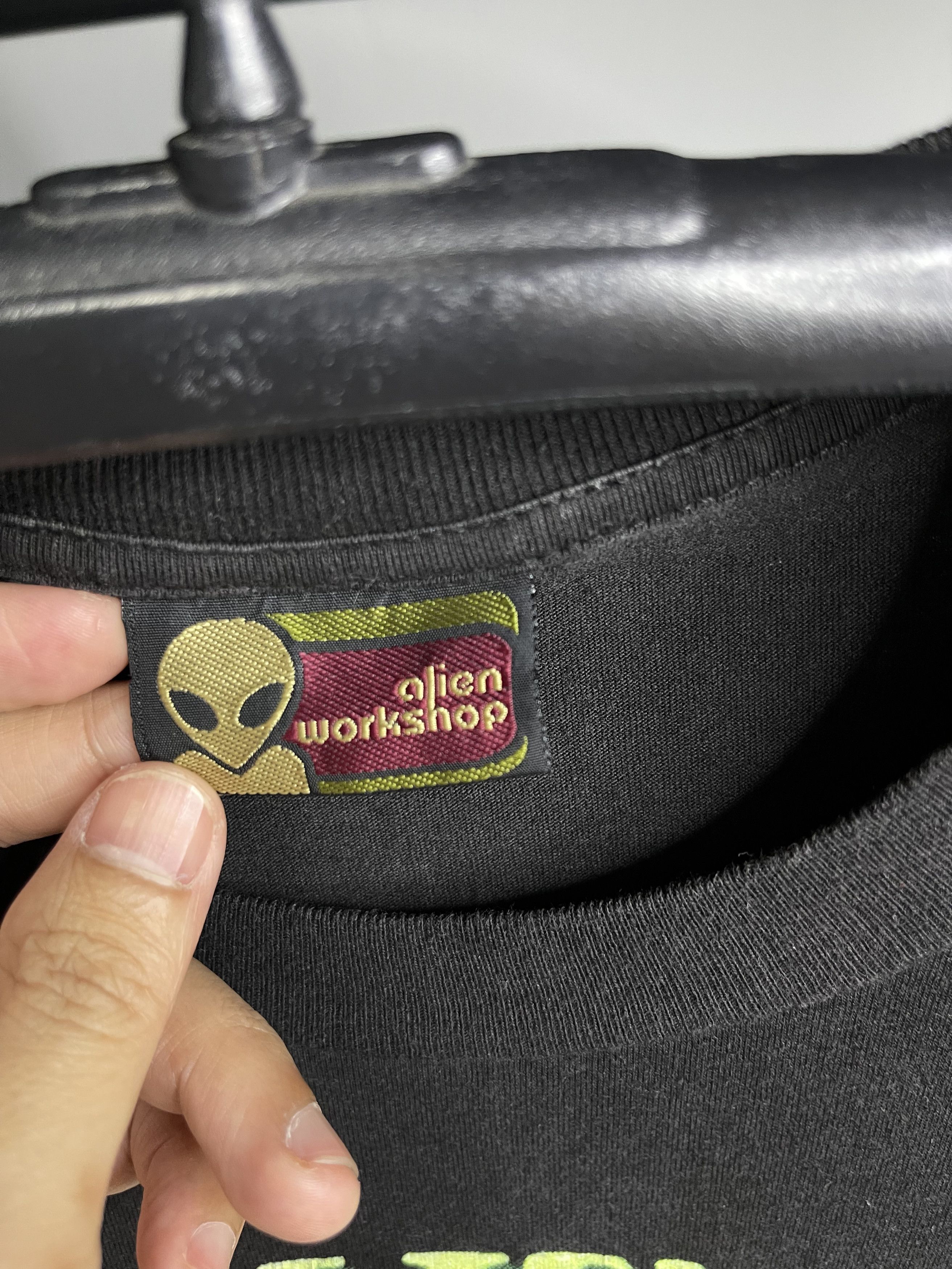 Alien Workshop Vintage Alien Workshop 1996's Graphic Tee L Size US L / EU 52-54 / 3 - 5 Thumbnail
