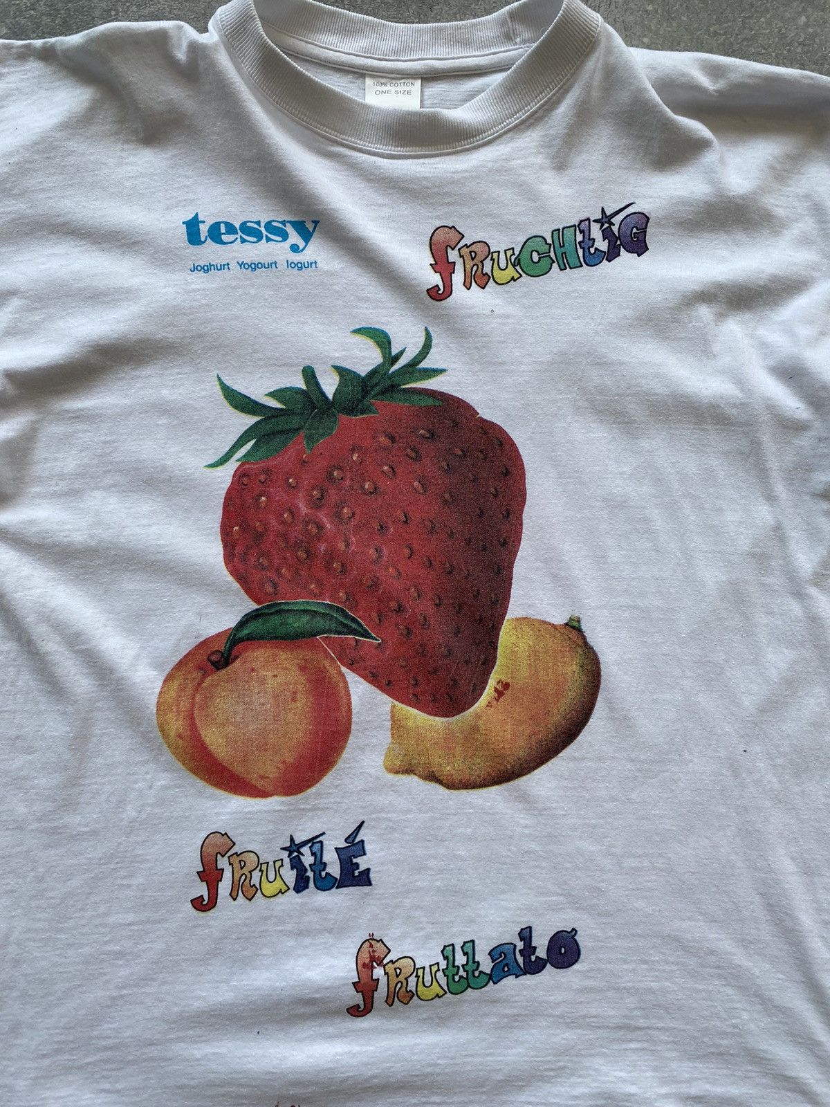 Vintage Vintage Big Fruit Distressed Tshirt Size US L / EU 52-54 / 3 - 2 Thumbnail