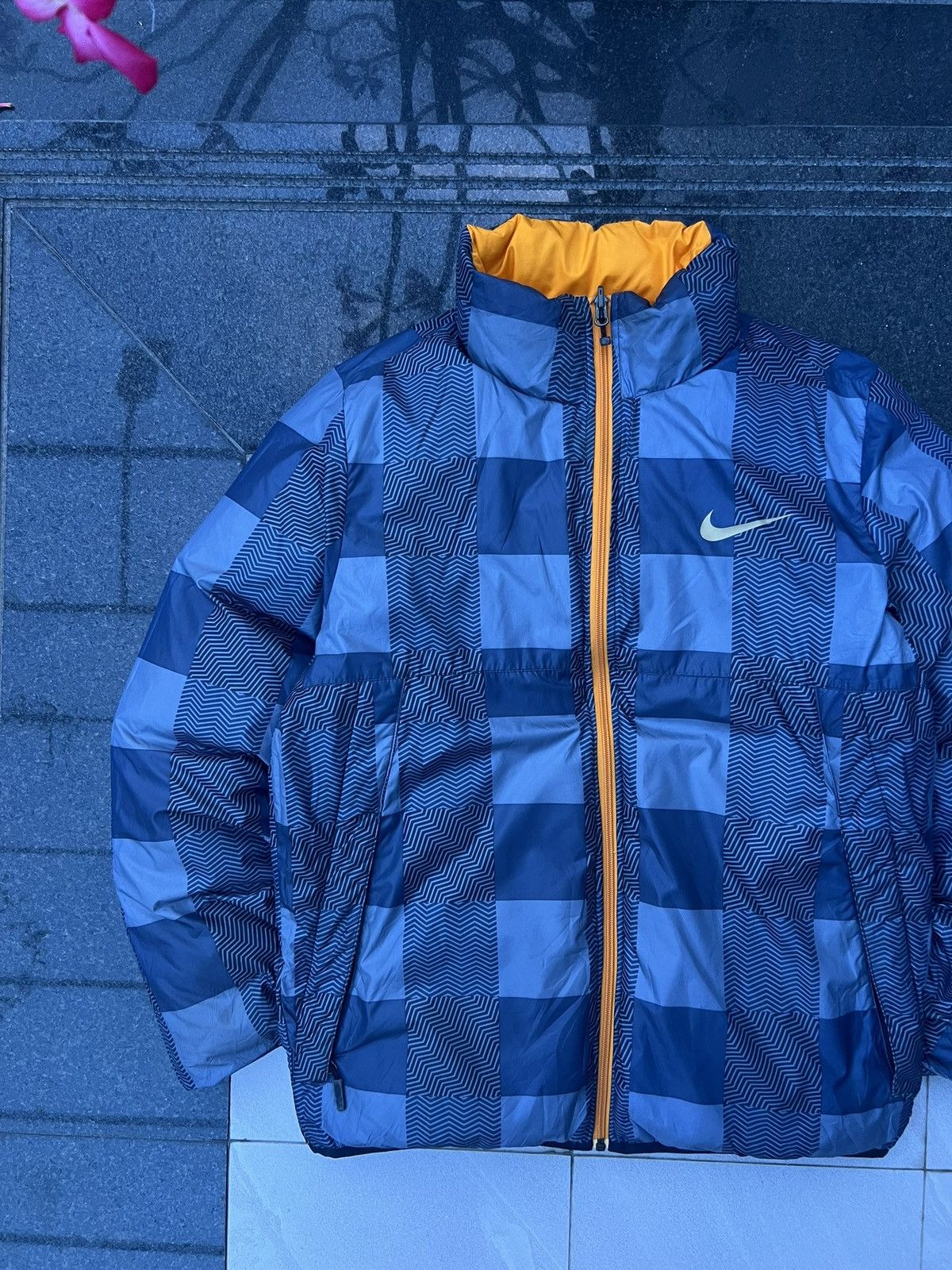 Nike × Vintage 00s Nike Swoosh Reversible Vintage Oversized Puffer Jacket Size US M / EU 48-50 / 2 - 3 Thumbnail