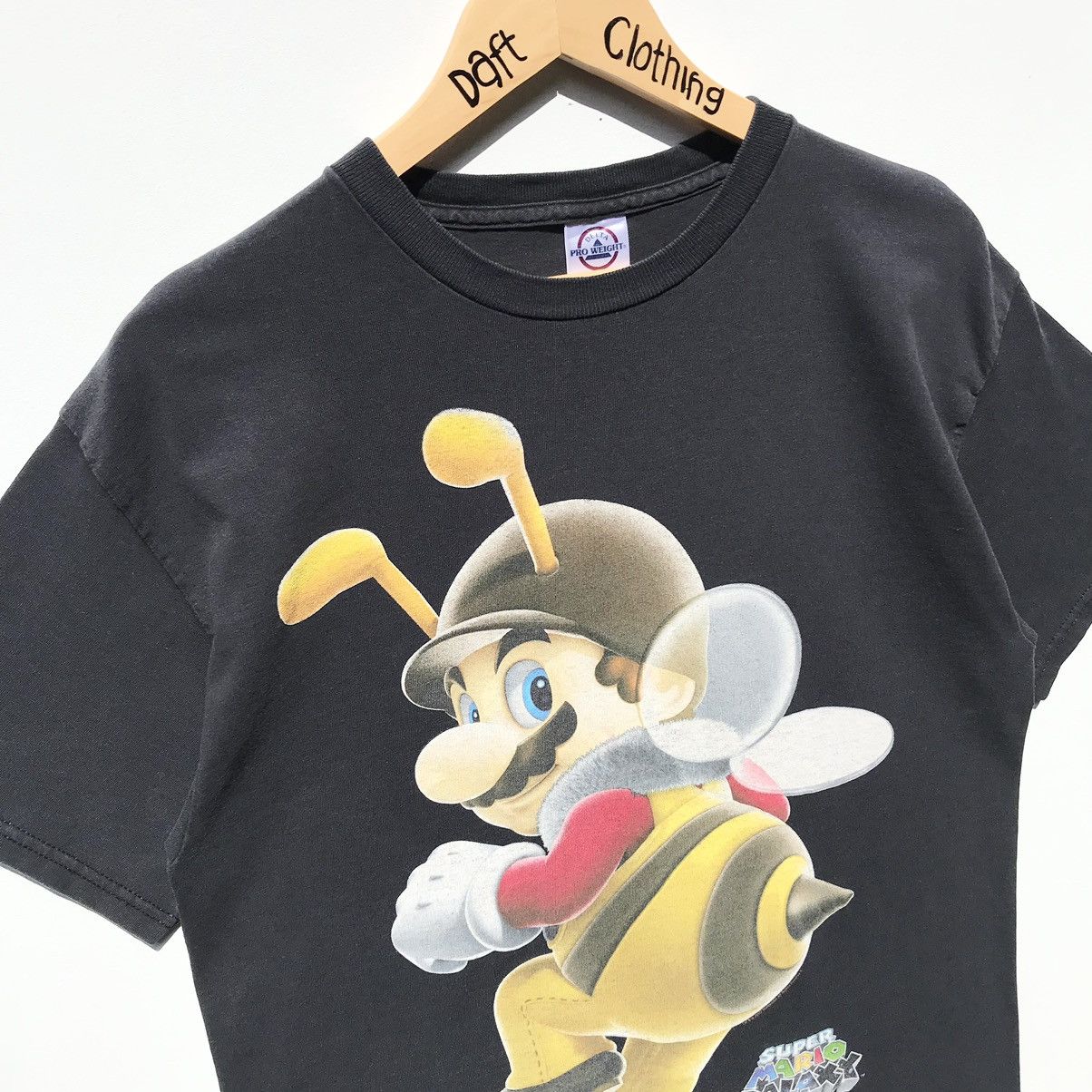 The Game Vintage Super Mario Galaxy Tee Super Mario Games SunFaded Size US M / EU 48-50 / 2 - 5 Thumbnail