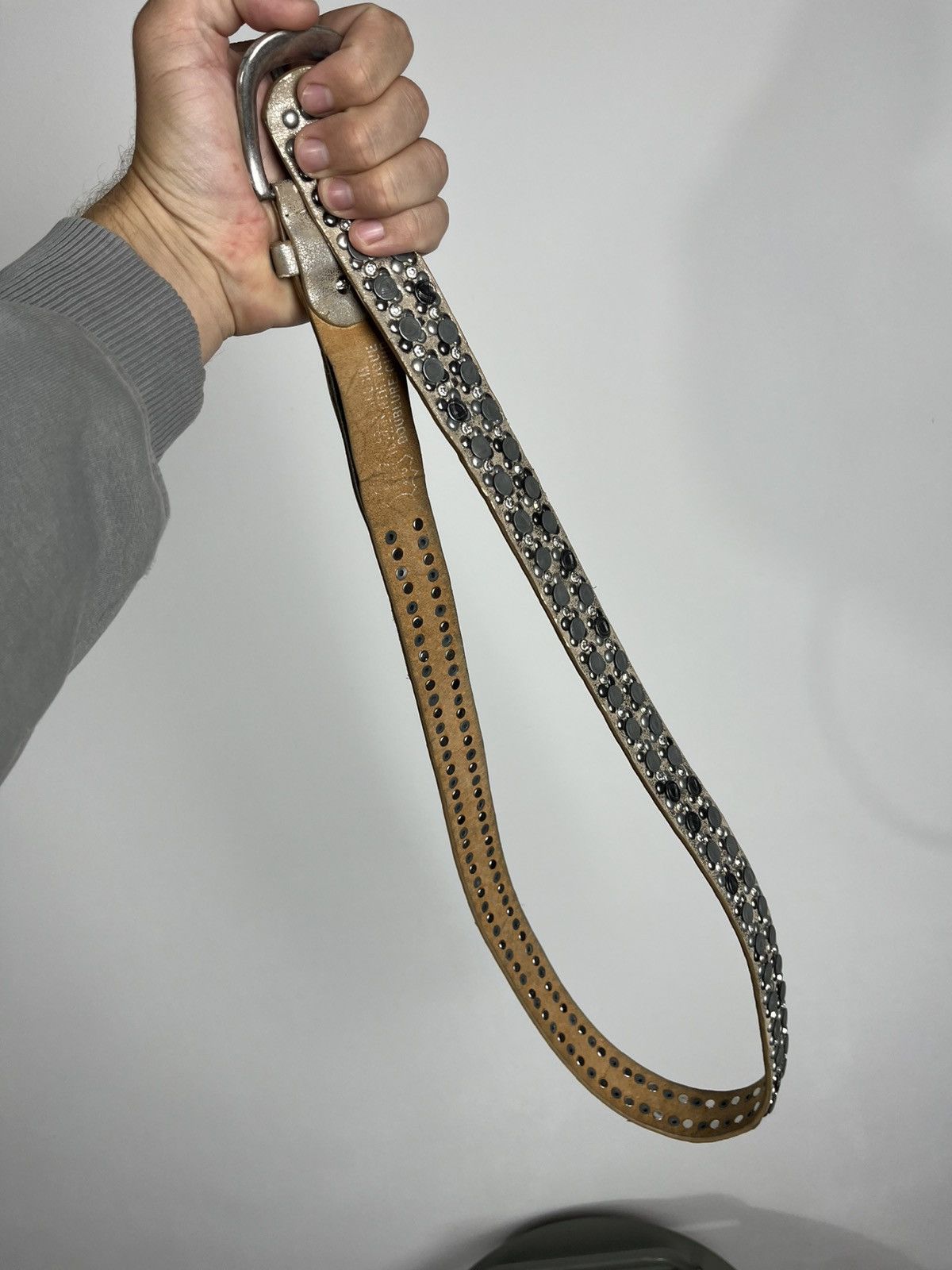 Other Avant Garde Faux Leather Silver Studded Heart Buckle Belt Size ONE SIZE - 12 Thumbnail