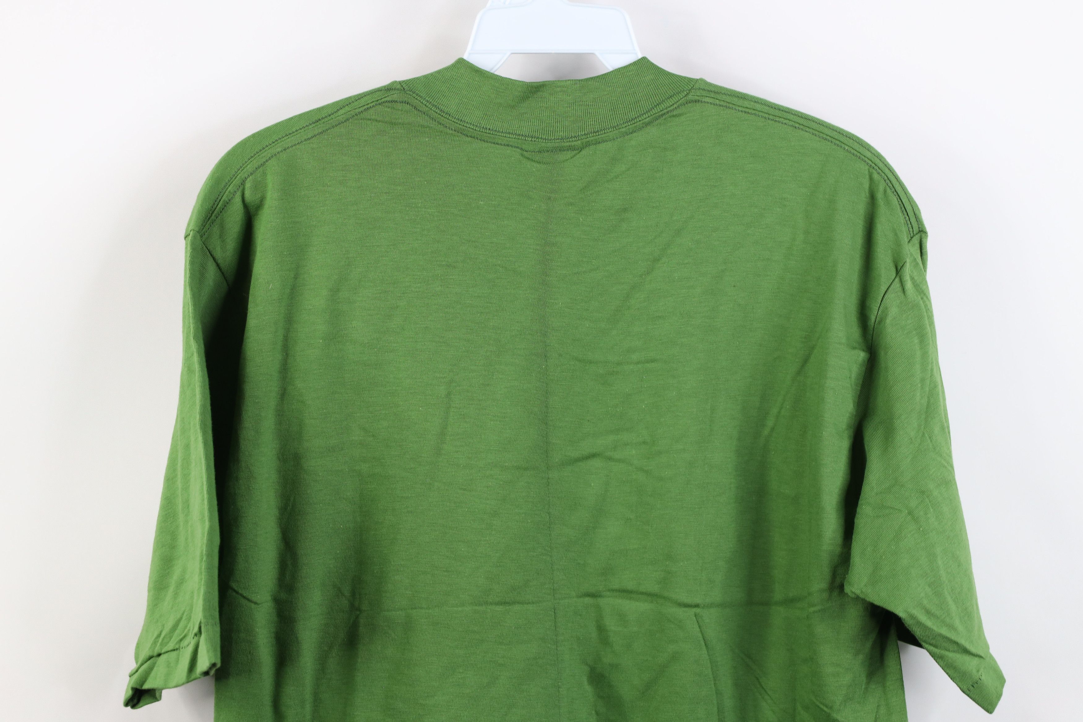 Vintage Deadstock Vintage 60s 70s Cotton T-Shirt Grass Green USA Size US L / EU 52-54 / 3 - 11 Thumbnail