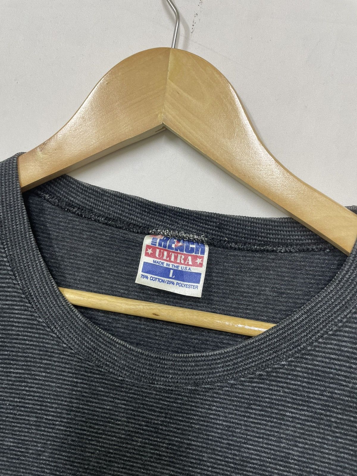 NBA Vintage 90s Carzy Lakers Los Angeles NBA Tees Trenc h Size US L / EU 52-54 / 3 - 6 Thumbnail