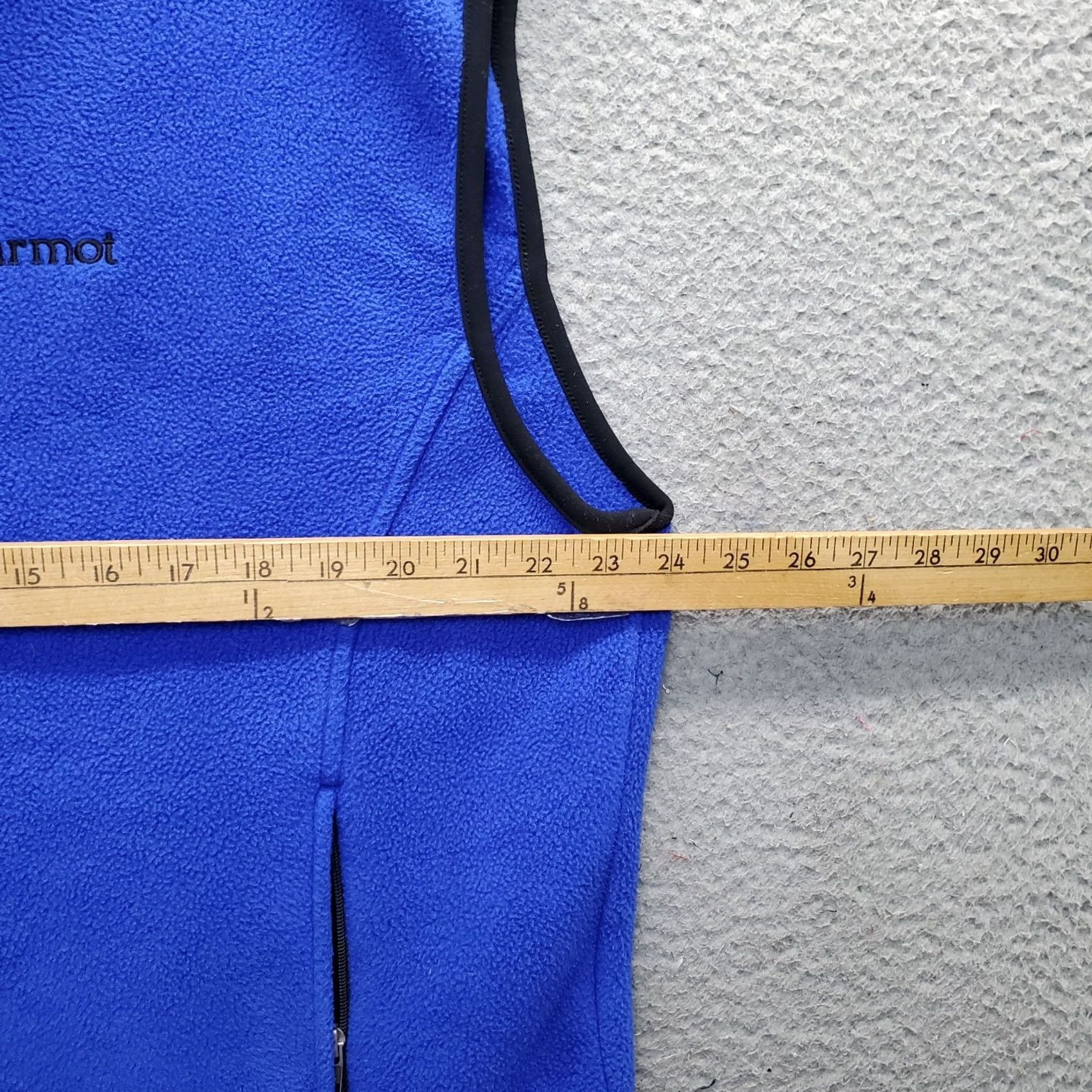 Marmot Marmot Gorpcore Vest Mens Large Blue Fleece Full Zip Mock Neck Outdoor Walking Spring Mountain Size US L / EU 52-54 / 3 - 4 Thumbnail