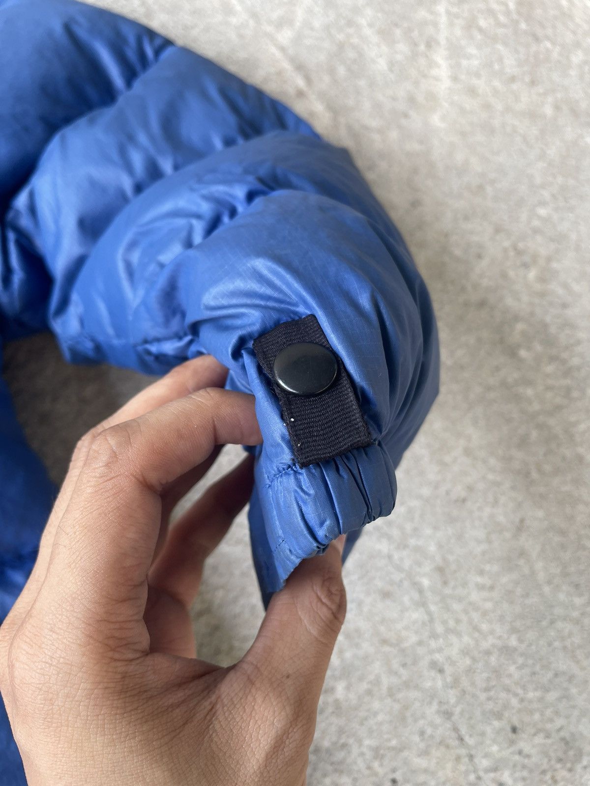 The North Face × Vintage The NorthFace 700 Blue Nuptse Vintage Puffer Jacket Size US M / EU 48-50 / 2 - 20 Thumbnail