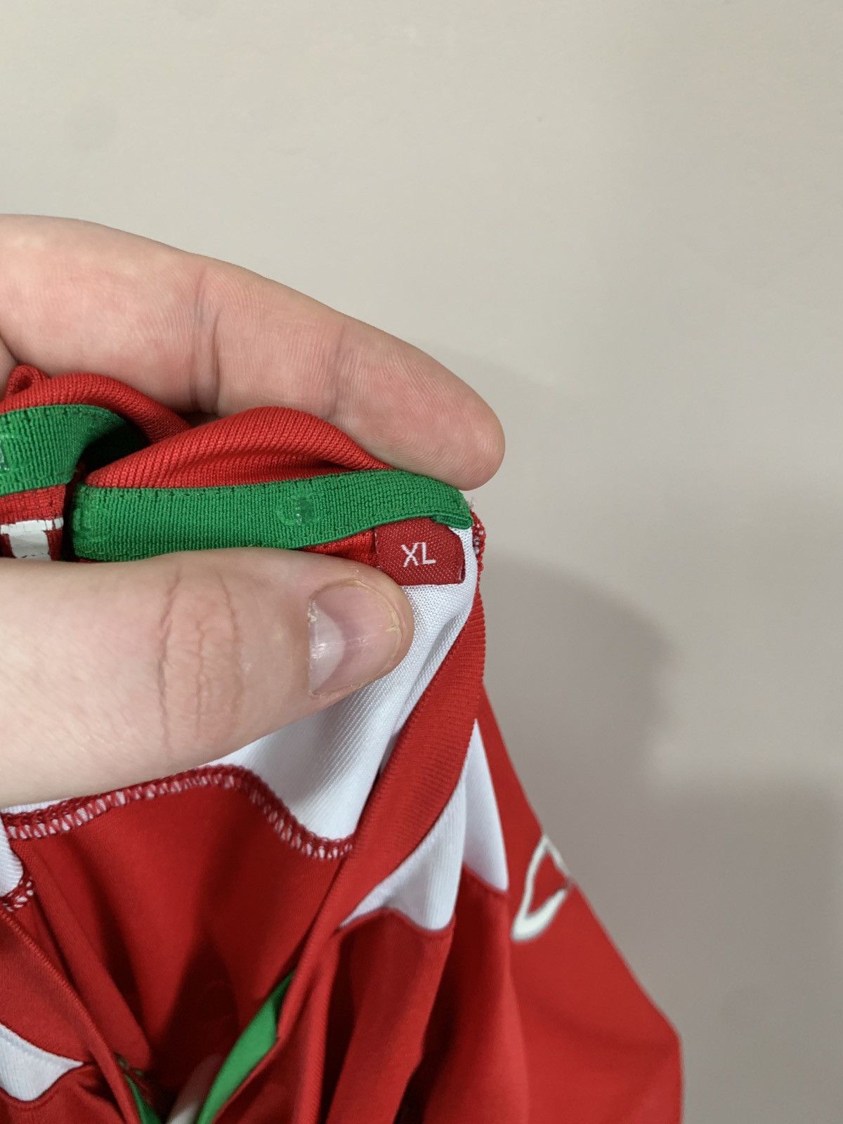 Champion × Vintage Wales Home Football Shirt Vintage Champion Soccer Jersey XL Size US XL / EU 56 / 4 - 12 Thumbnail