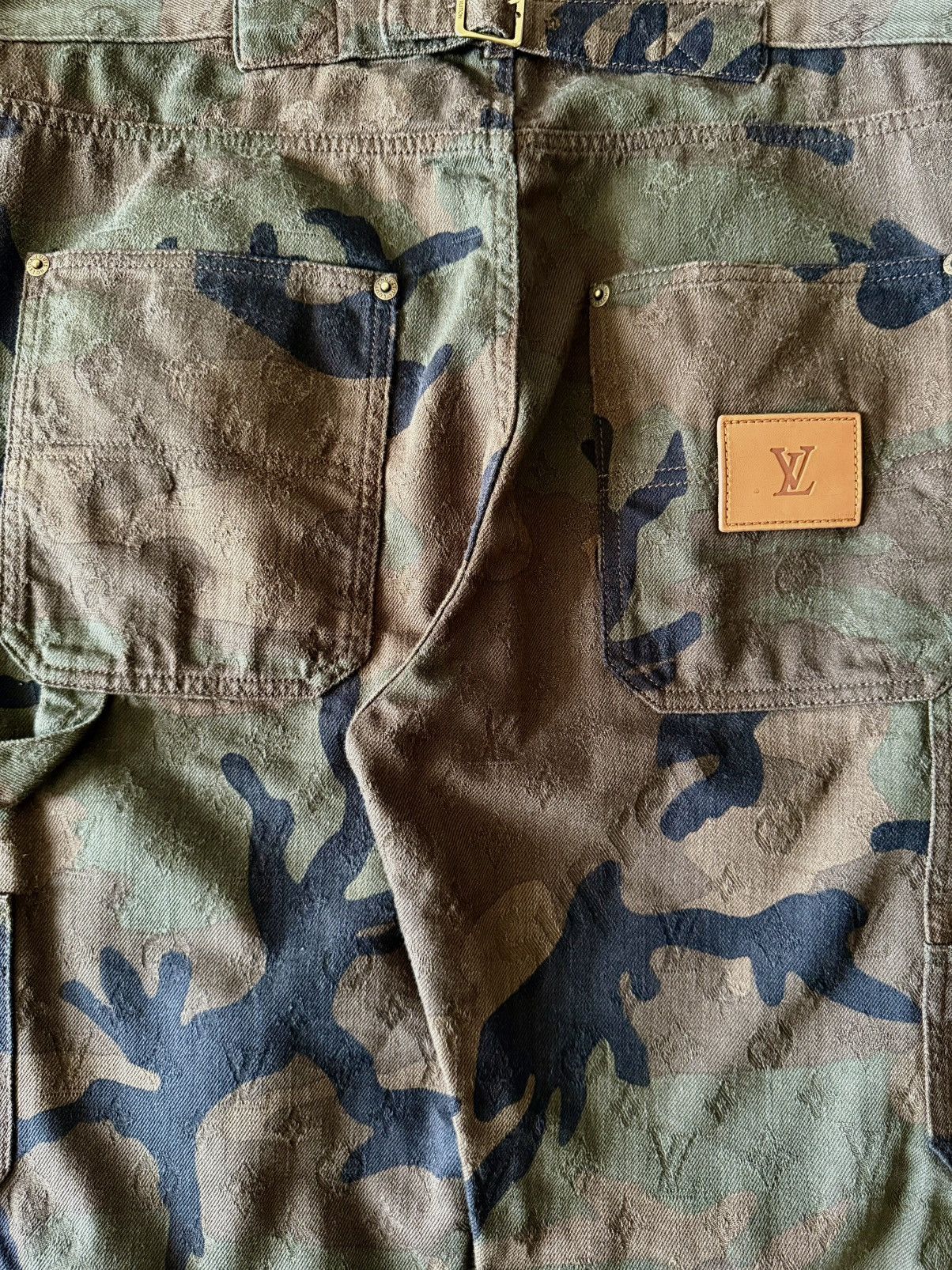 Louis Vuitton × Supreme Louis Vuitton - Supreme -SS16- Jacquard Camo Carpenter Jeans Size US 30 / EU 46 - 18 Thumbnail