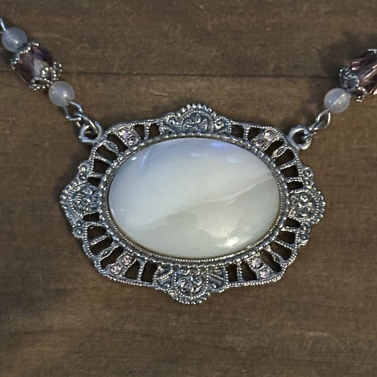 Other × Vintage Vintage 1928 silver ornate link mother of pearl necklace Size ONE SIZE - 3 Thumbnail