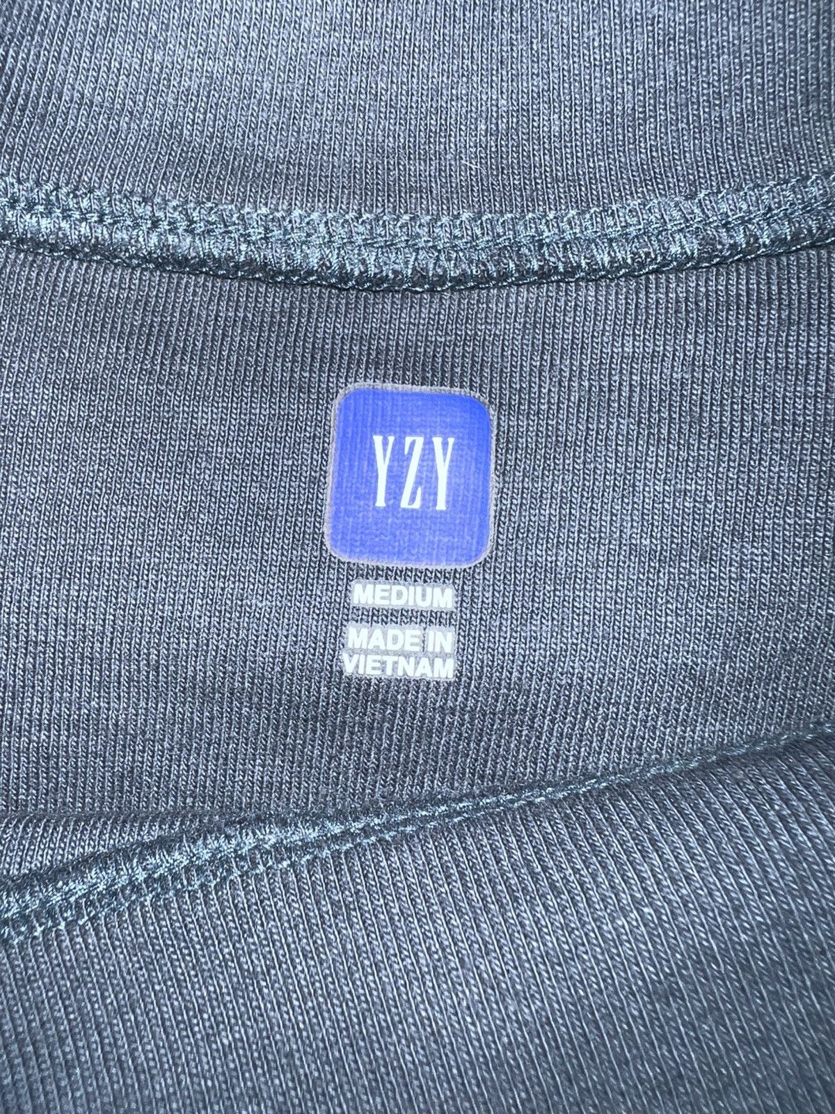 Yeezy Yeezy Gap Engineered by Balenciaga Dove No Seam T-shirt Size US M / EU 48-50 / 2 - 3 Thumbnail