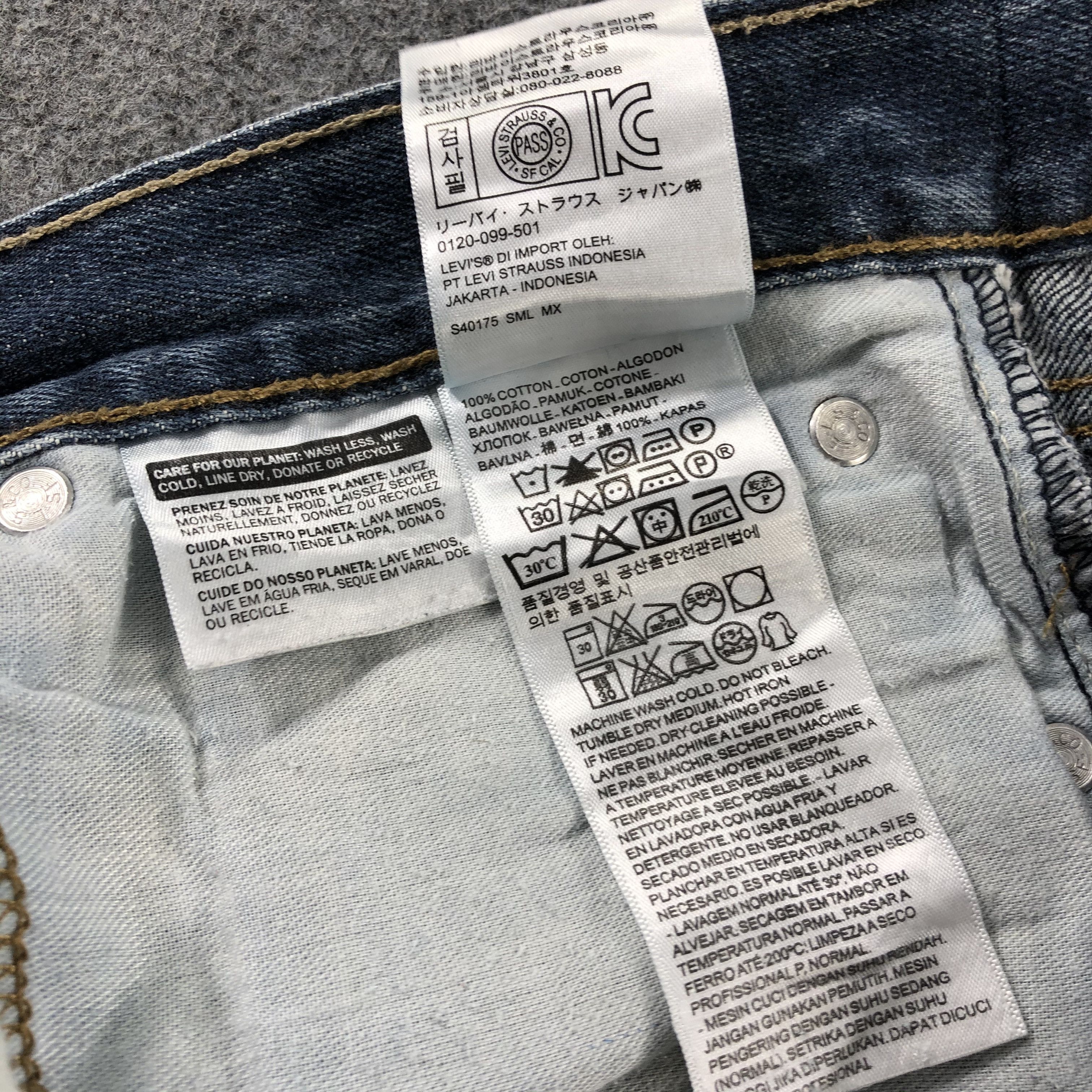 Levi's Vintage Blue Wash Levis 514 Jeans-J2586 Size US 33 - 12 Thumbnail