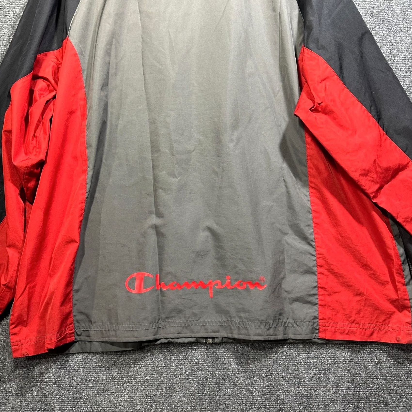 Champion VINTAGE Champion Jacket Mens 2XL Windbreaker Hooded Pockets Logo 90s Windbreaker Size US XXL / EU 58 / 5 - 7 Thumbnail