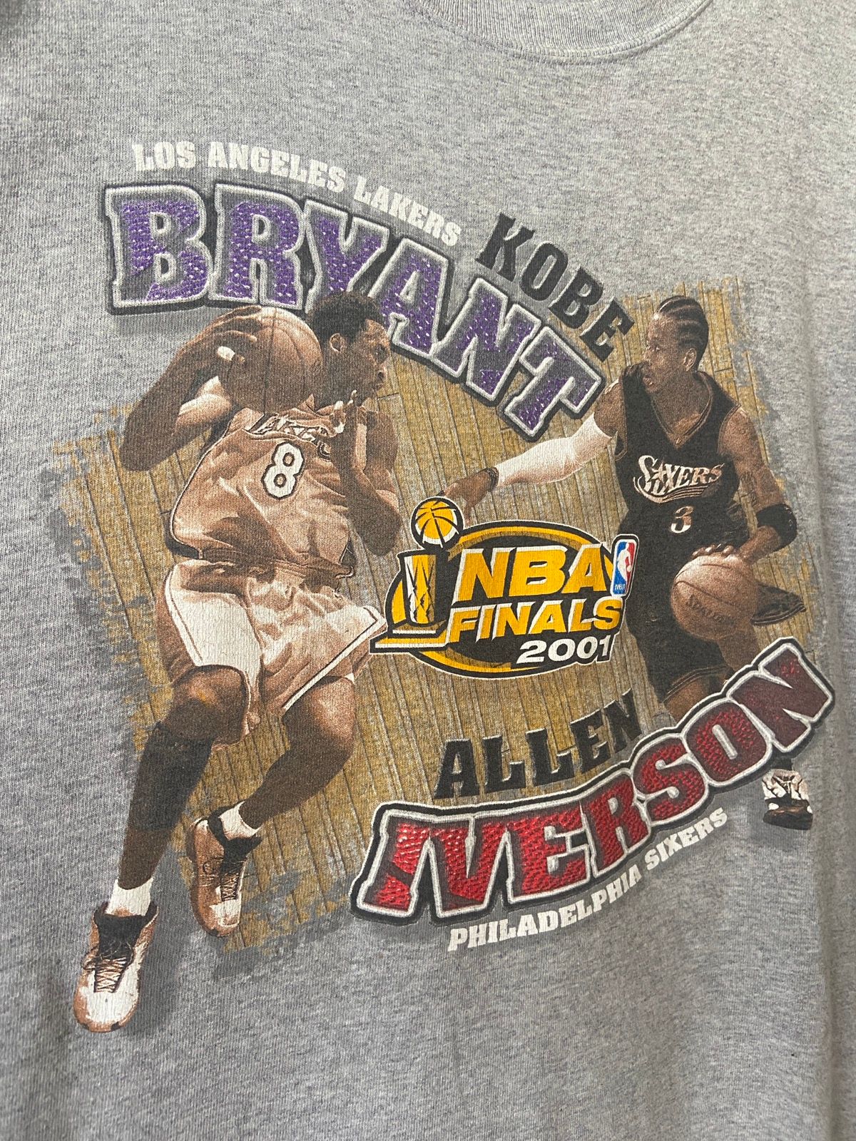 Vintage Vintage 2001 NBA Finals Kobe Bryant Allen Iverson tee shirt Size US L / EU 52-54 / 3 - 2 Preview