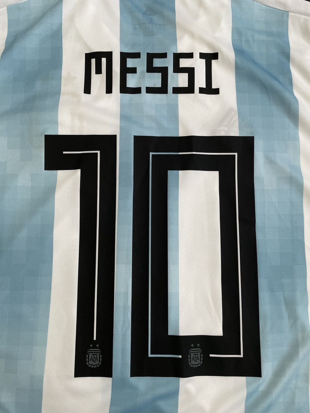 Adidas ARGENTINA ADIDAS 2018 WC FOOTBALL HOME JERSEY #10 MESSI Size US L / EU 52-54 / 3 - 10 Thumbnail