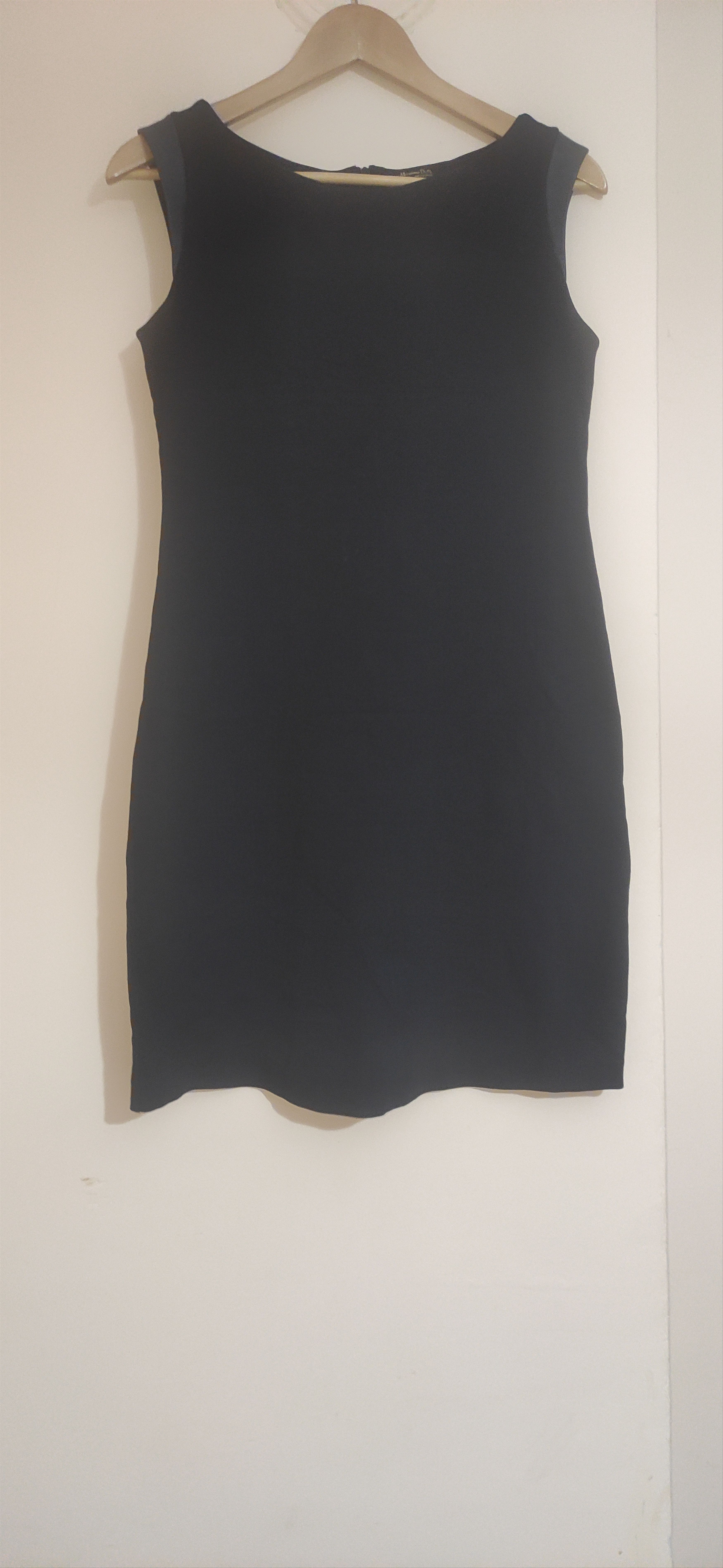 Massimo Dutti The dress Massimo Dutti Size S / US 4 / IT 40 - 1 Thumbnail