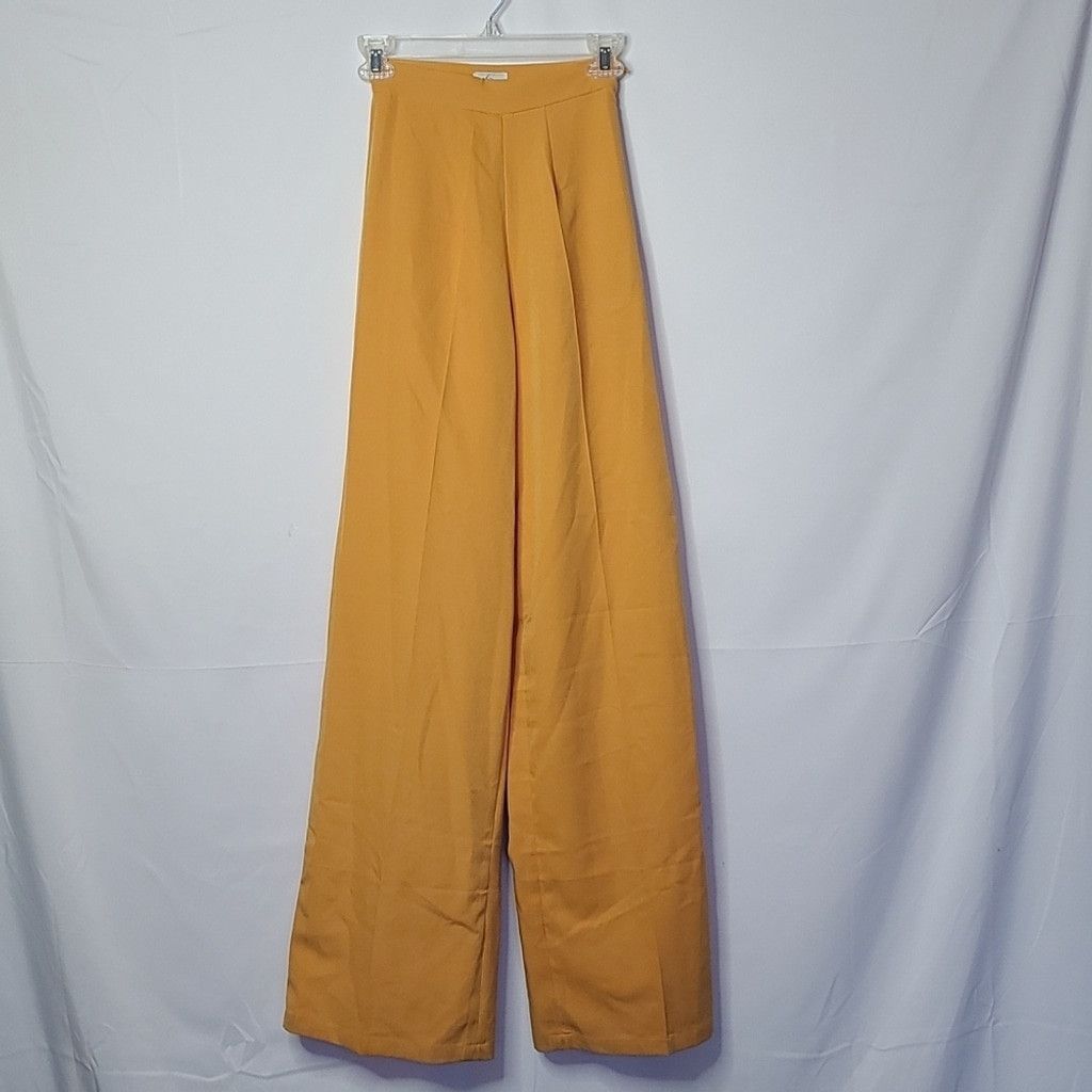The Unbranded Brand NWOT Oh Polly mustard yellow flare wide leg pleated pants 0 Size 25" / US 0 / IT 36 - 1 Thumbnail