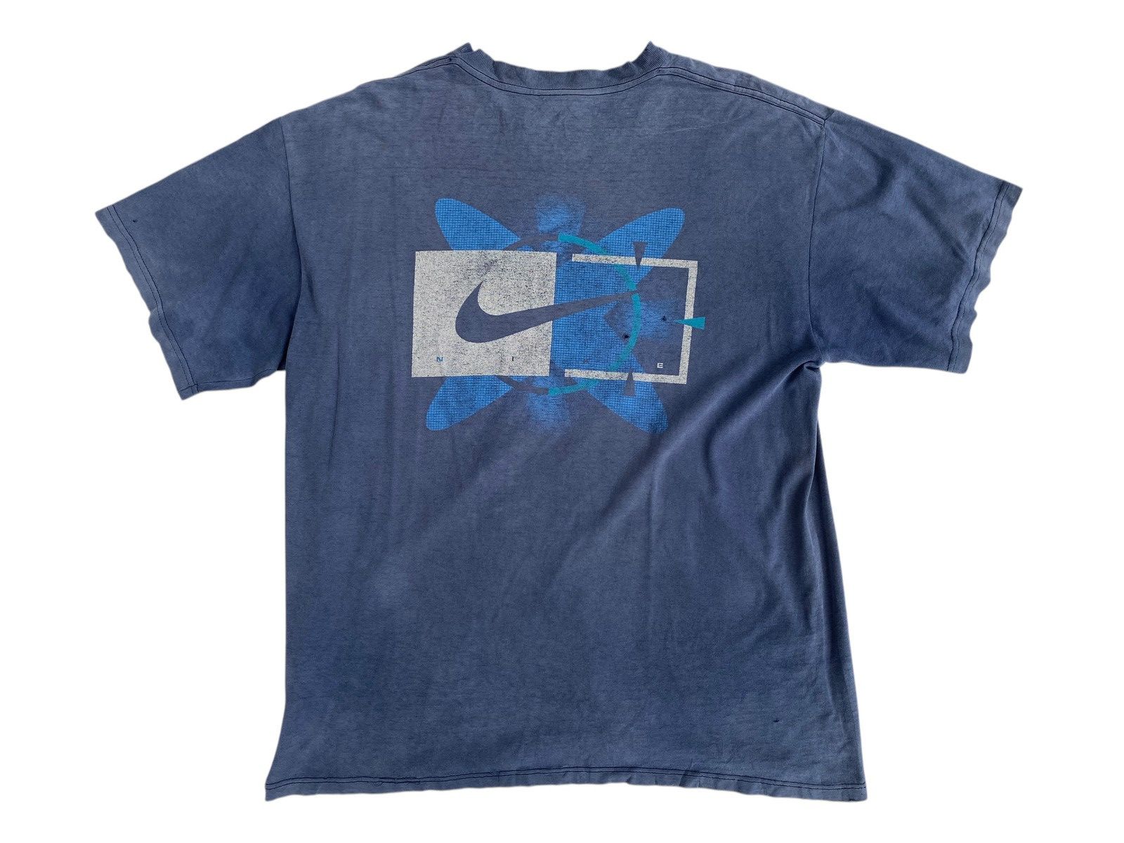 Nike × Vintage Vtg 90s Nike Tee Big Swoosh Size US L / EU 52-54 / 3 - 1 Thumbnail