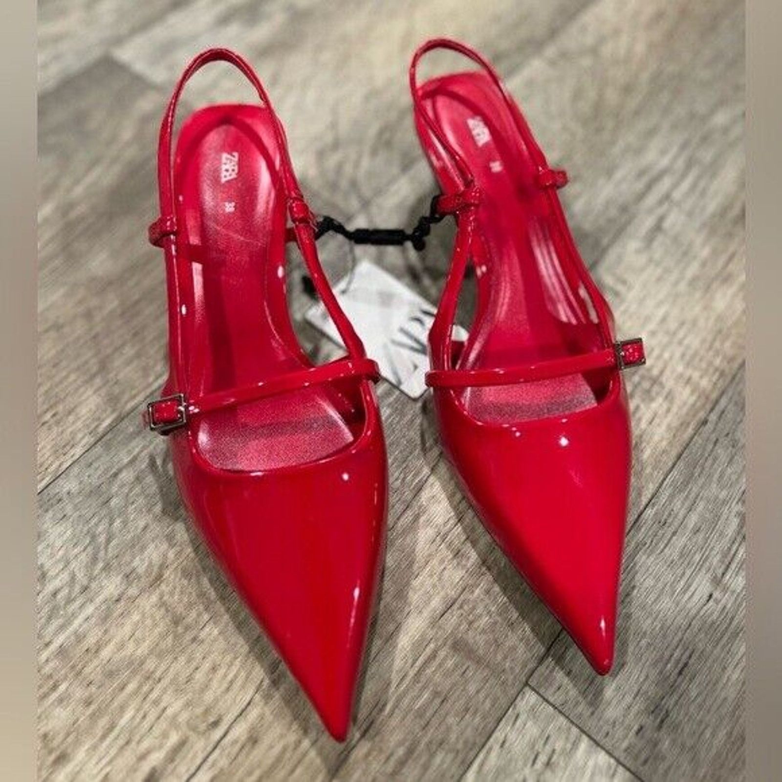 Zara ZARA Red Kitten Heels NWT Size US 7.5 / IT 37.5 - 19 Thumbnail