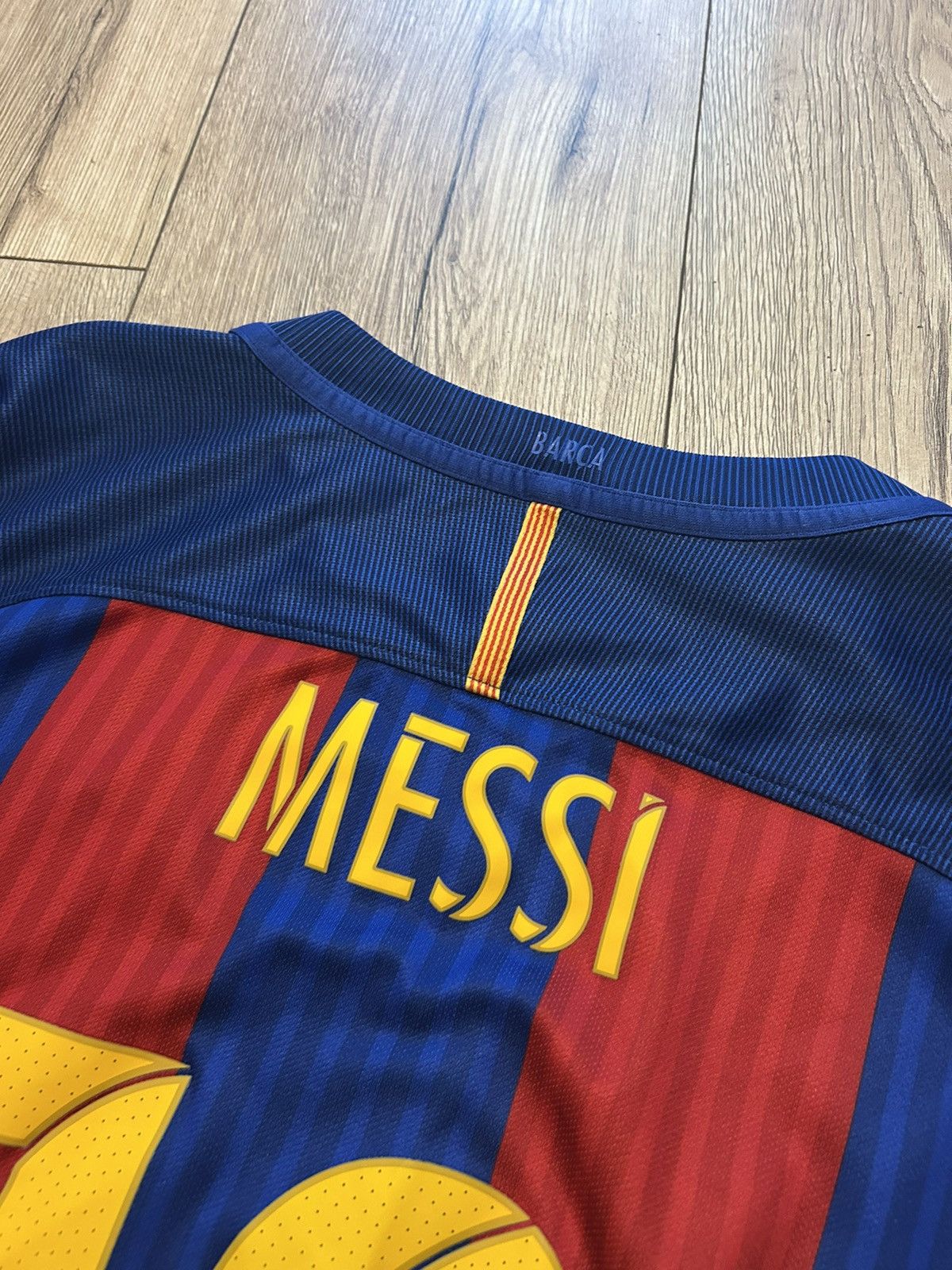 Nike × Vintage Soccer Jersey Kit Nike FC Barcelona 2016/17 Home #10 Messi Size US XL / EU 56 / 4 - 3 Thumbnail