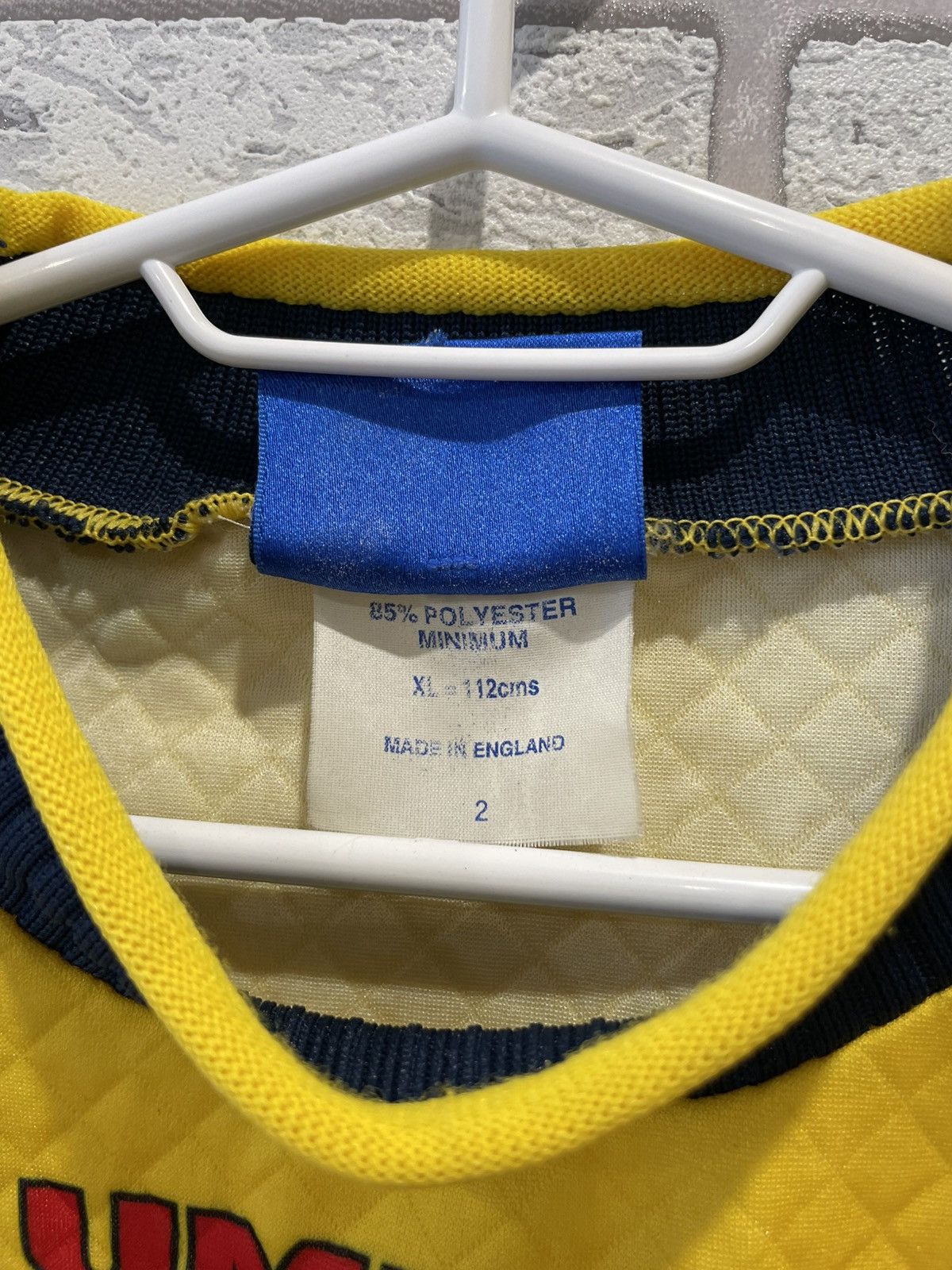 Vintage Vintage 1997-98 Umbro Scotland Scottish FA Goalkeeper Shirt Size US XL / EU 56 / 4 - 10 Thumbnail