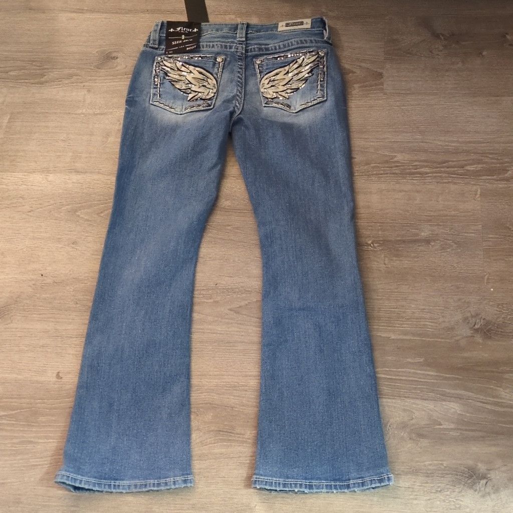 Miss Me Fleur By Miss Me Boot Jeans Size 28/6 Size 28" / US 6 / IT 42 - 8 Thumbnail