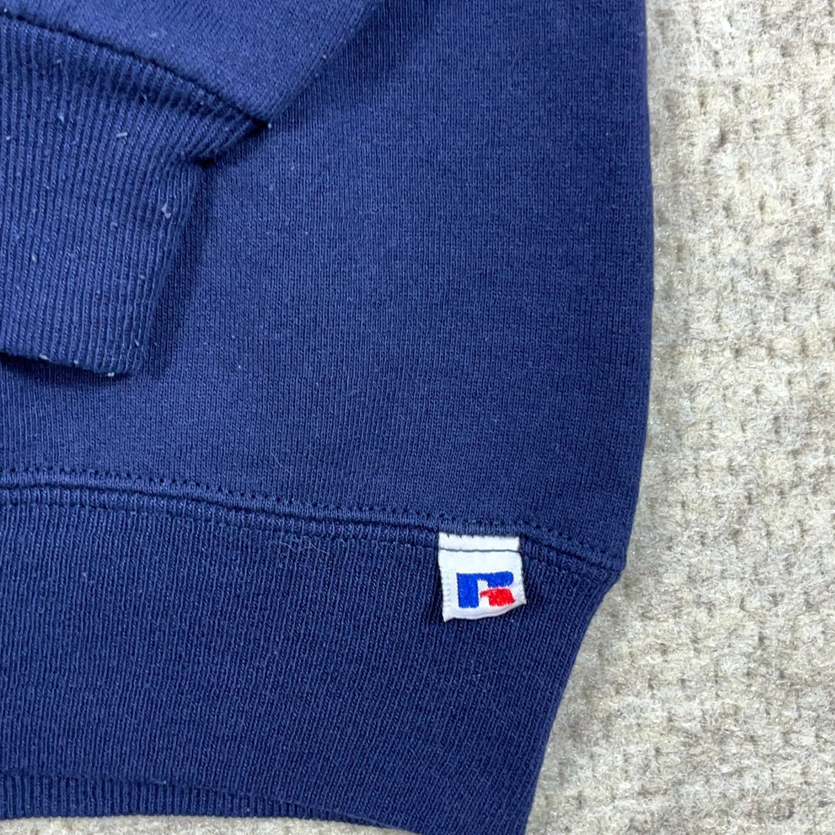 Russell Athletic VINTAGE Russell Athletic West Chester University Sweatshirt Men XL Blue Crewneck Pullover Logo 80s USA Size US XL / EU 56 / 4 - 5 Thumbnail
