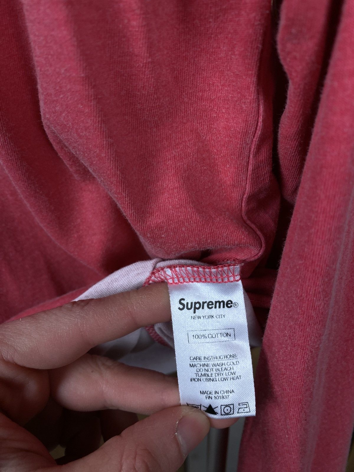 Supreme 💋Sweatshirt Long Sleeve Supreme Iridescent Material Cotton💋 Size US M / EU 48-50 / 2 - 13 Thumbnail