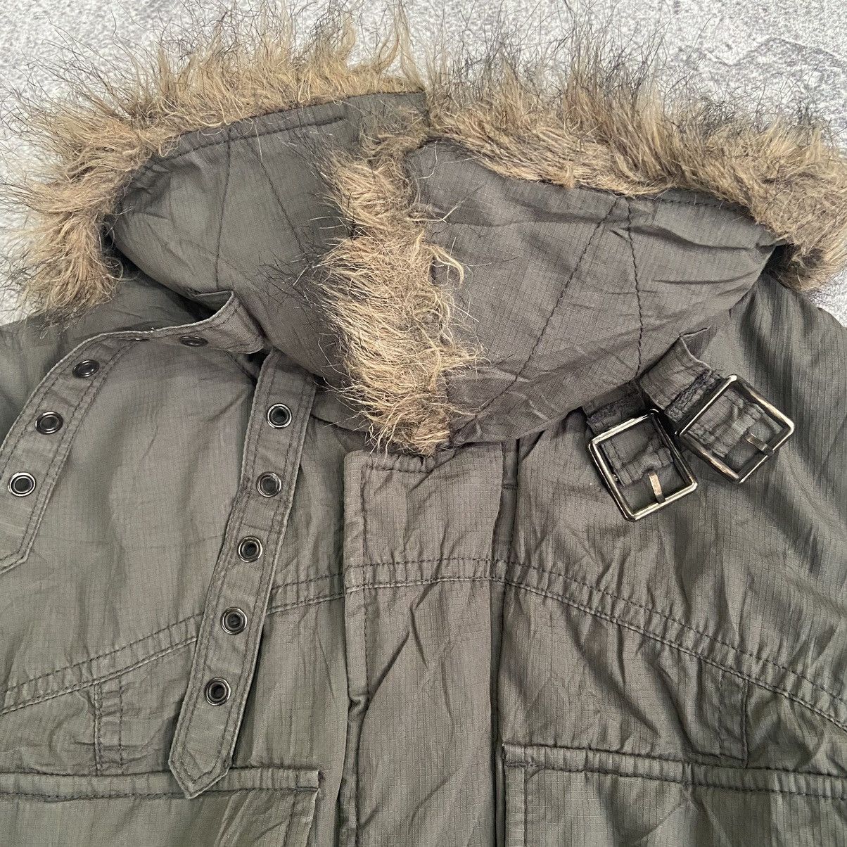 Hysteric Glamour 2000s Hysteric Glamour - Vkei Apocalypse Fur Parka Jacket Size US M / EU 48-50 / 2 - 11 Thumbnail