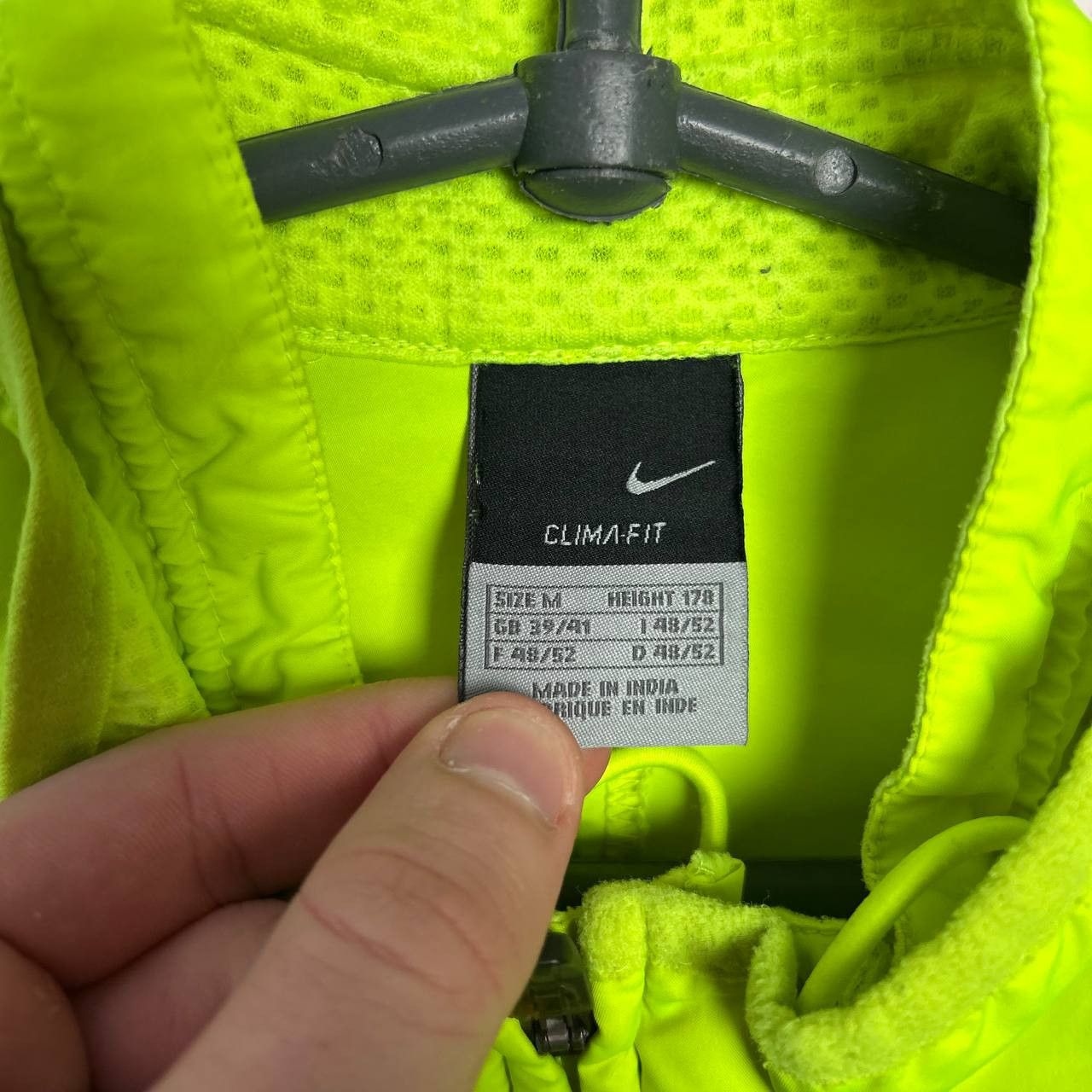 Nike Vintage Nike Dri Fit Nylon sportswear training jacket Size US M / EU 48-50 / 2 - 8 Thumbnail