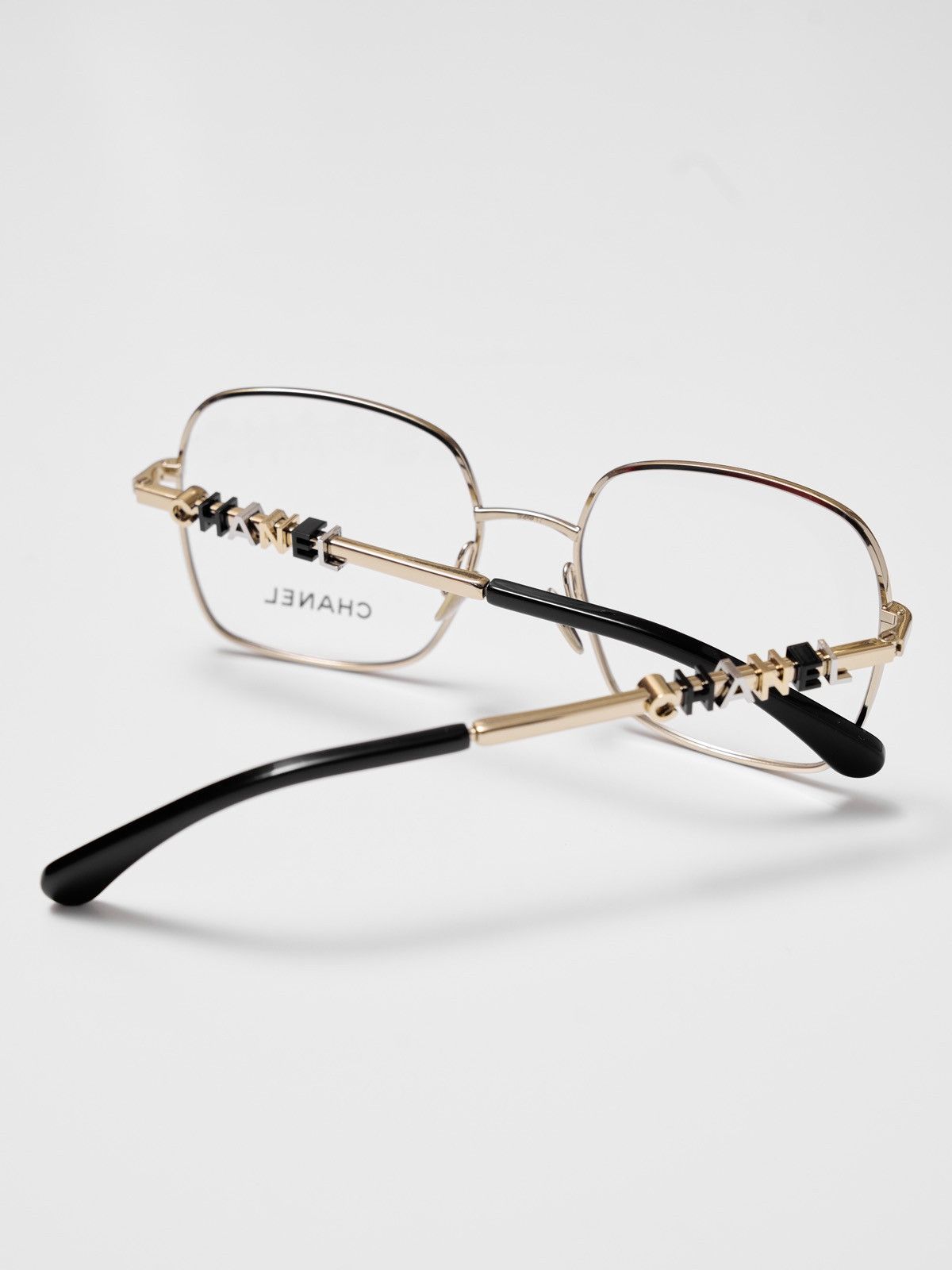 Chanel CHANEL 0CH2215 C395 Sunglasses GOLD Size ONE SIZE - 8 Thumbnail