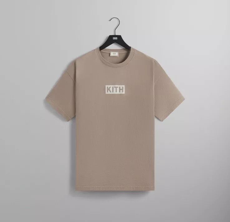 Kith IN HAND Kith Classic Logo Tee MADE-TO-ORDER - Molecule LARGE Size US L / EU 52-54 / 3 - 2 Thumbnail